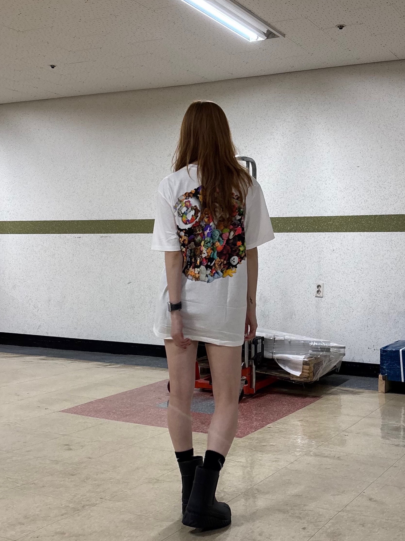 Stussy Plush T-Shirt White, (W) Adidas Adifom Superstar Boot Black 착용 스타일 - 2
