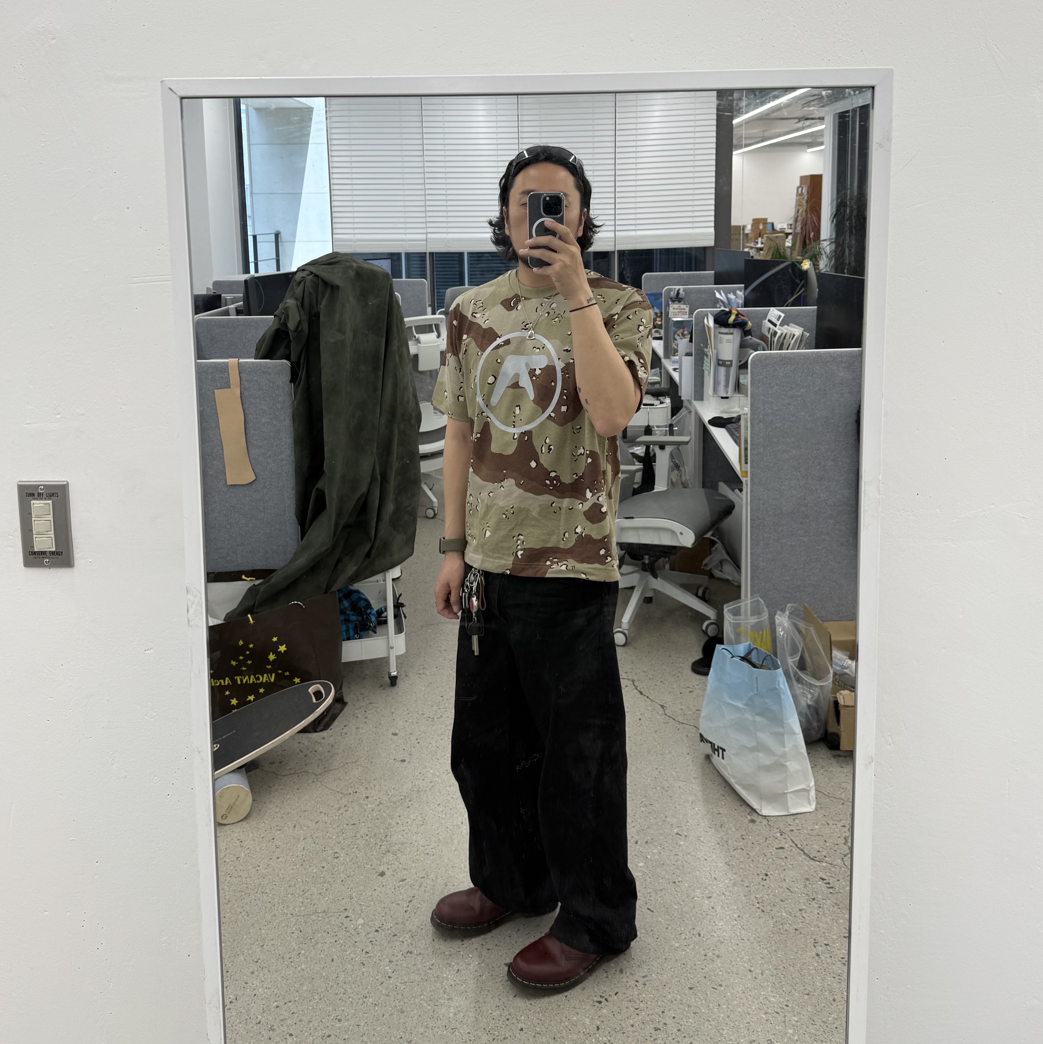 Supreme x Aphex Twin Ambient Works T-Shirt Chocolate Chip Camo - 25SS, Stussy Denim Classic Jeans Washed Black 착용 스타일 - 2