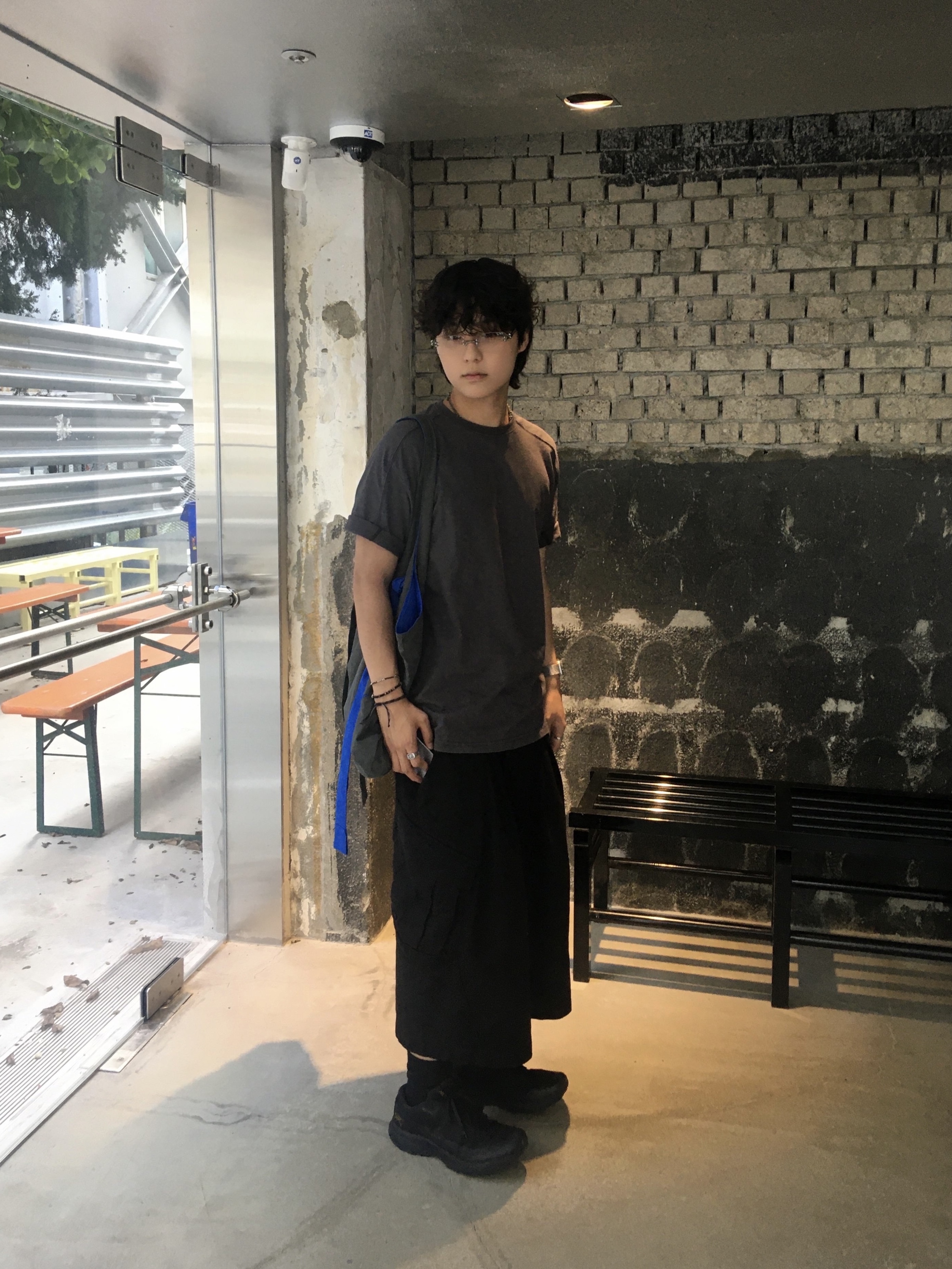 Ignota Core:12 Fossil SS T Shirts Charcoal, Sansan Gear Capri Pants Black - 25SS 착용 스타일