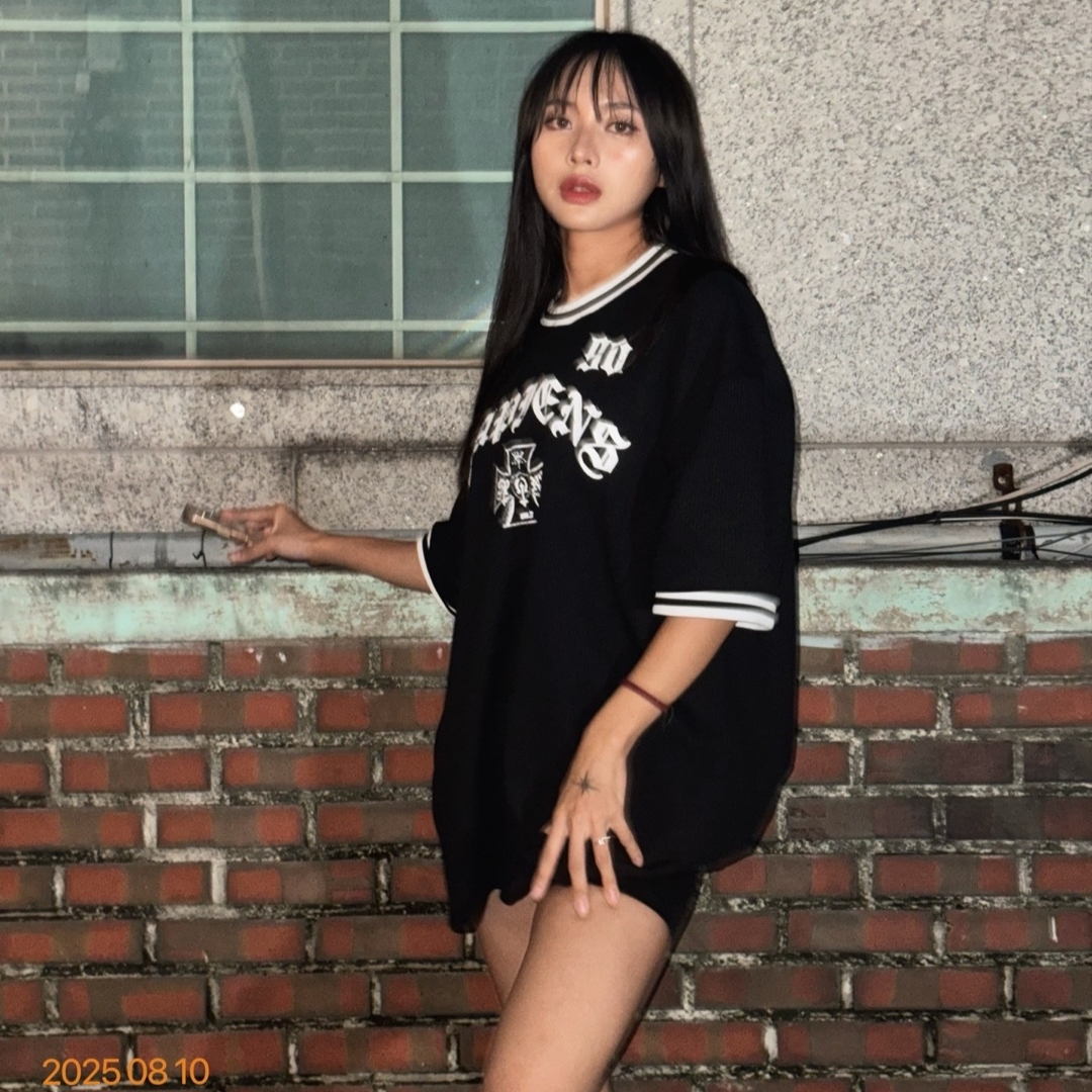 Sapiens Ninety Ringer Over Fit Short Sleeves Black 착용 스타일 - 1