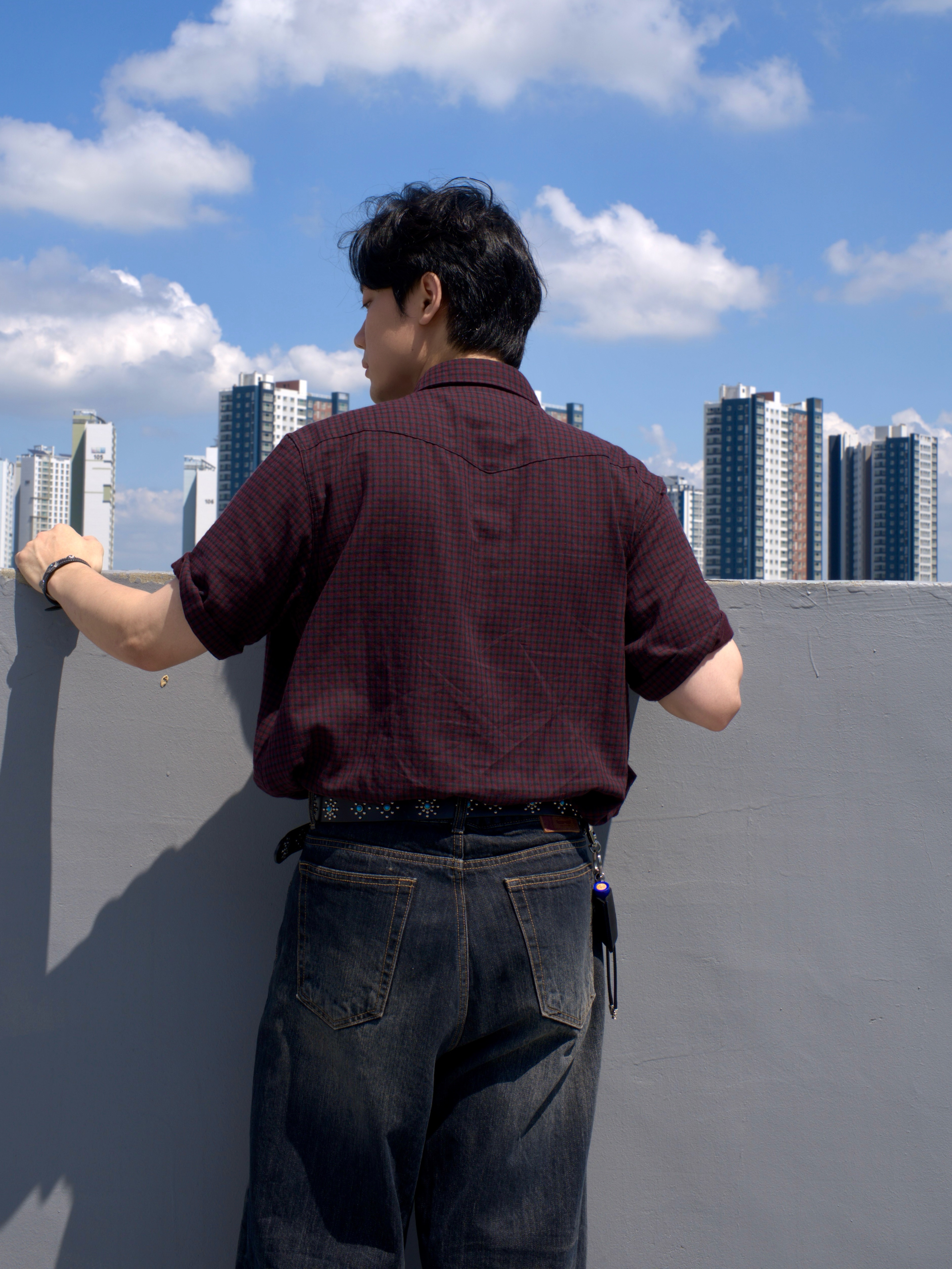 Tonywack Raw Cut Western Check Shirt Burgundy Navy 착용 스타일 - 3