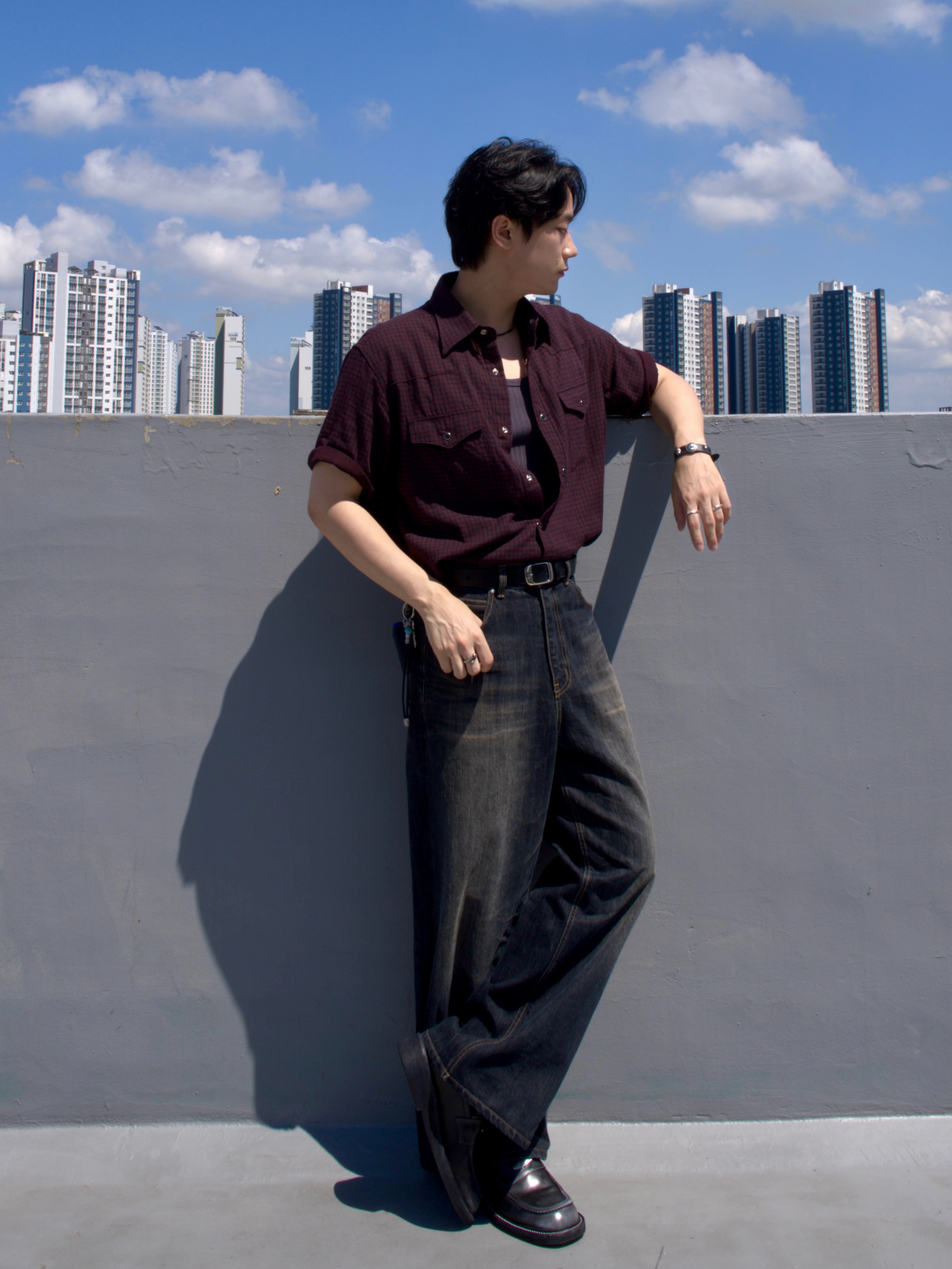 Tonywack Raw Cut Western Check Shirt Burgundy Navy 착용 스타일 - 2