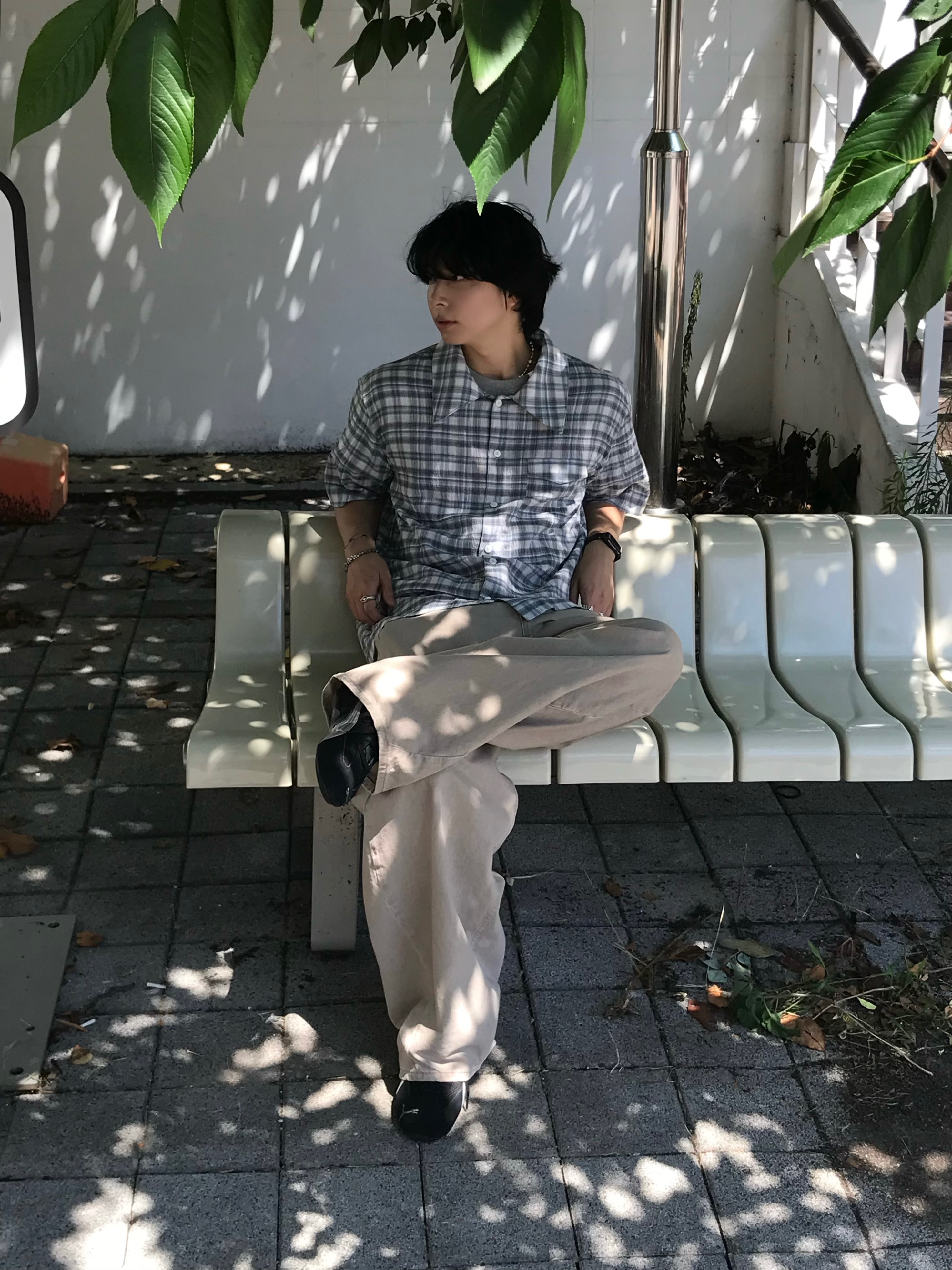 noun Wide Curved Denim Pants Sand Beige 착용 스타일 - 2
