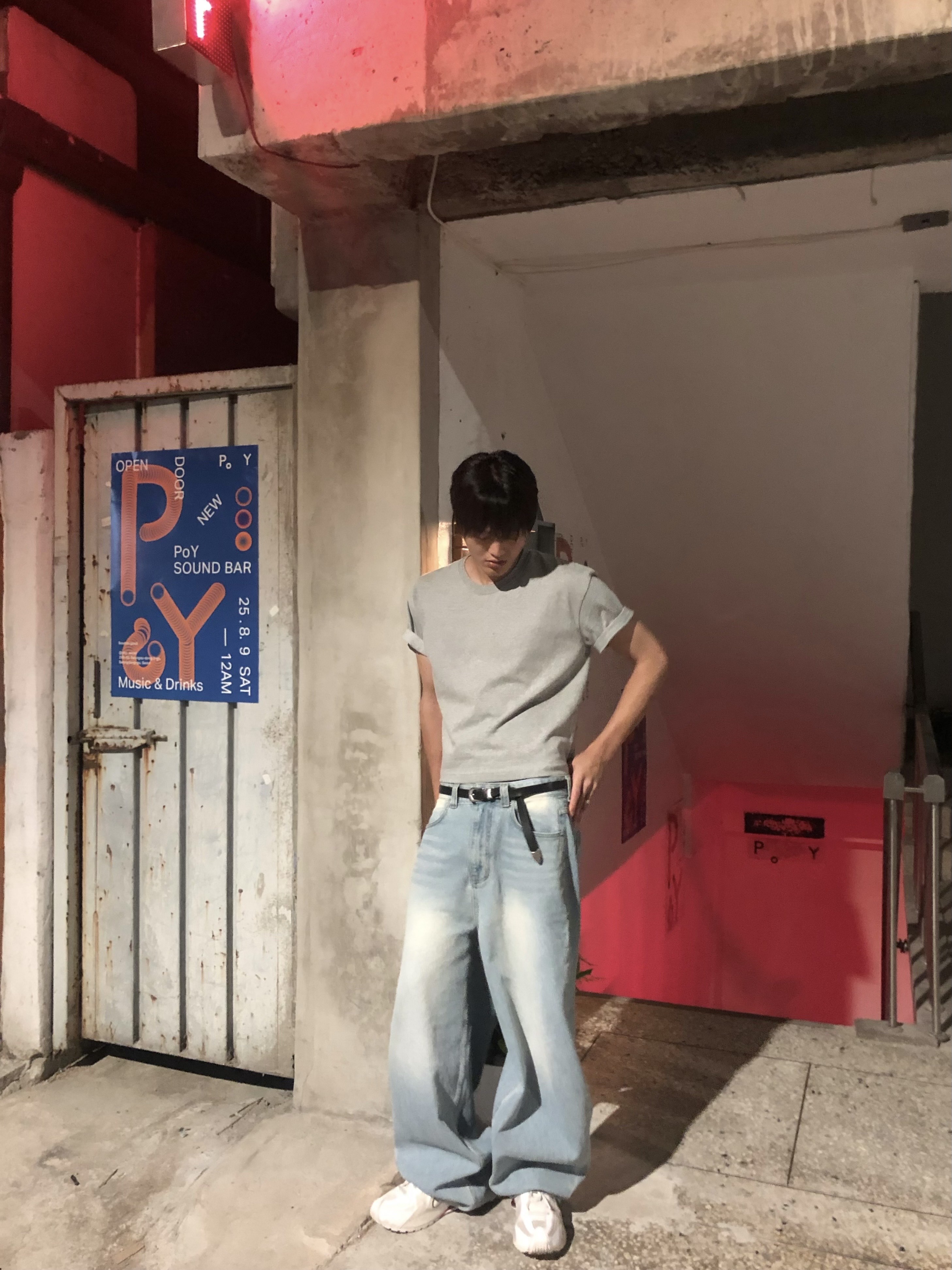 noun Corduroy Denim Pants Light Blue, (W) Nike Shox R4 White Phantom 착용 스타일 - 2