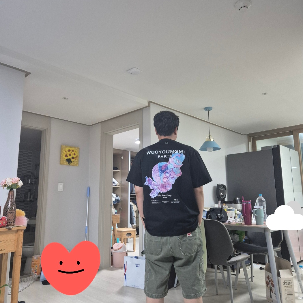 Wooyoungmi 3D Coral Back Logo T-Shirt Black - 25SS 착용 스타일