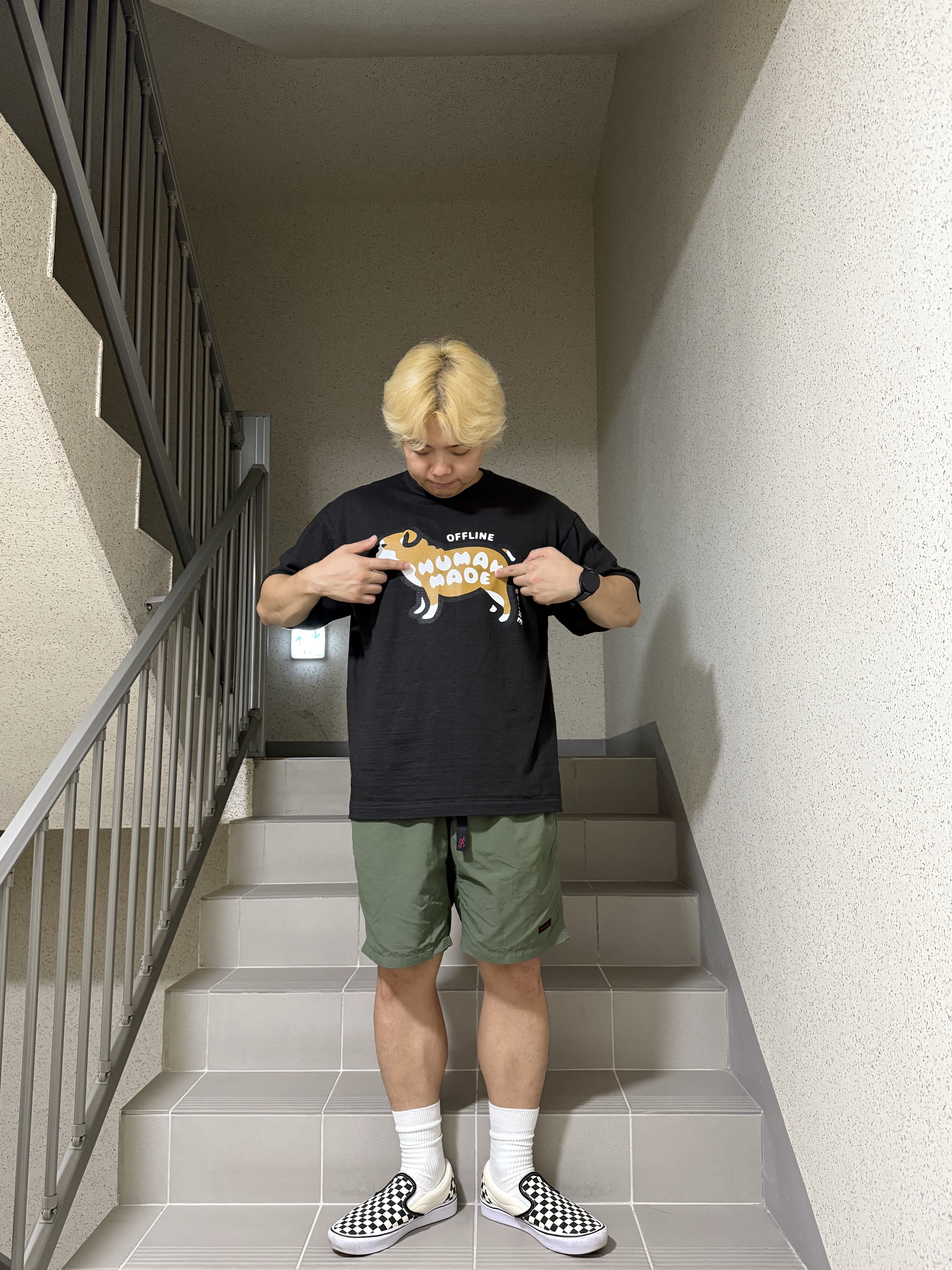 Vans Slip-On ComfyCush Checkerboard 착용 스타일 - 4