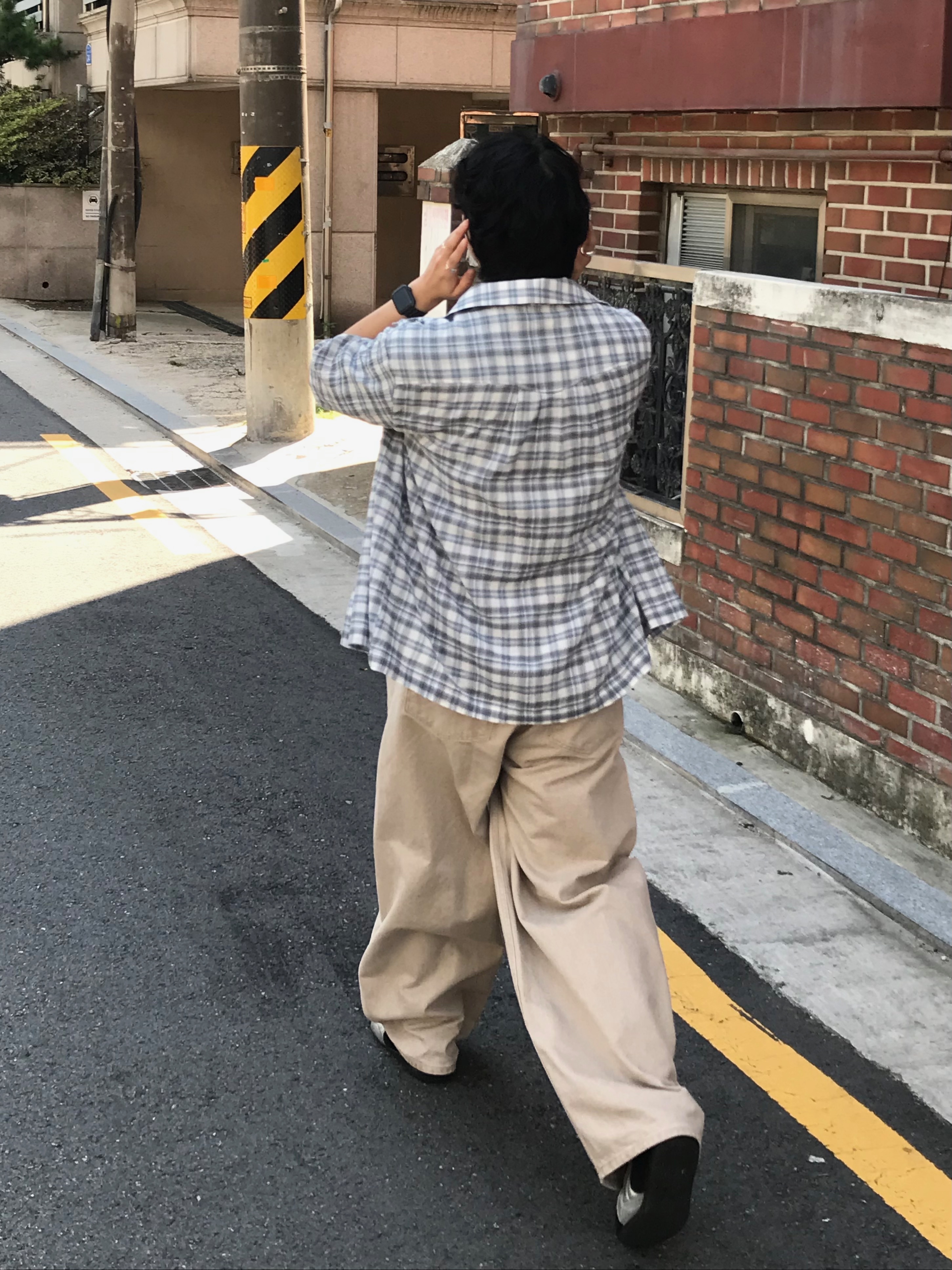 noun Wide Curved Denim Pants Sand Beige 착용 스타일 - 4