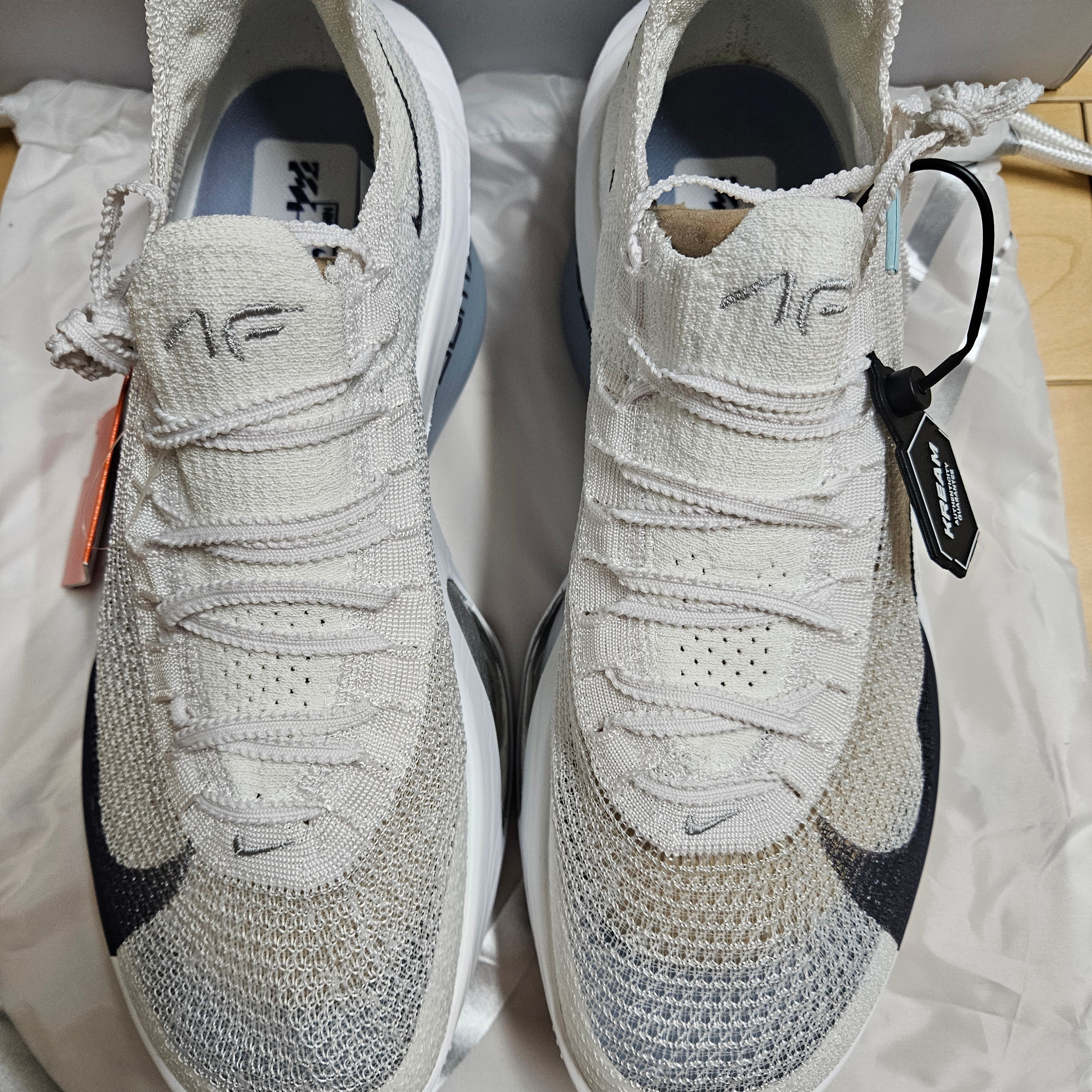 Nike Air Zoom Alphafly Next% 3 White Pure Platinum 착용 스타일 - 5