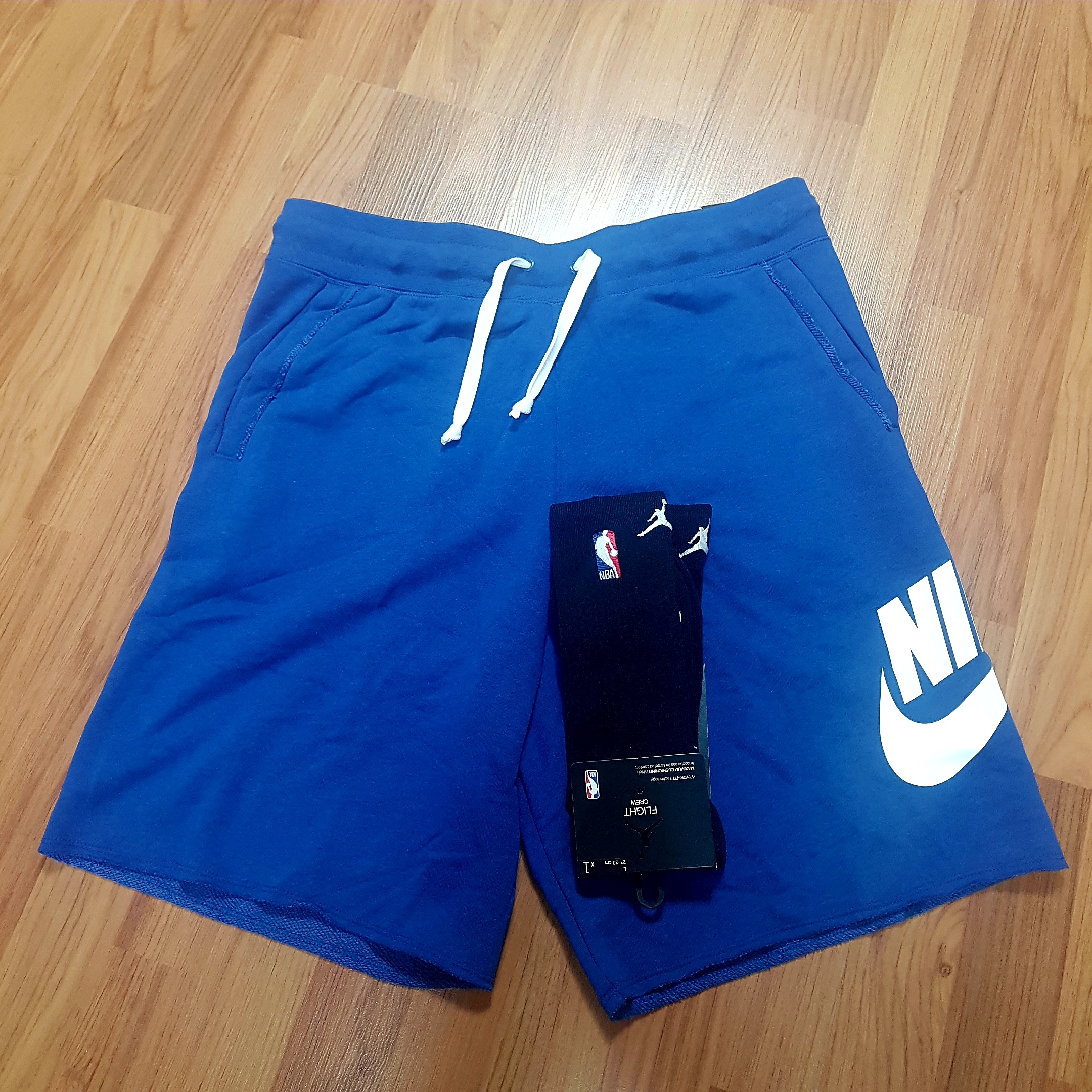 Nike NSW Alumni French Terry Shorts Black - Asia 착용 스타일