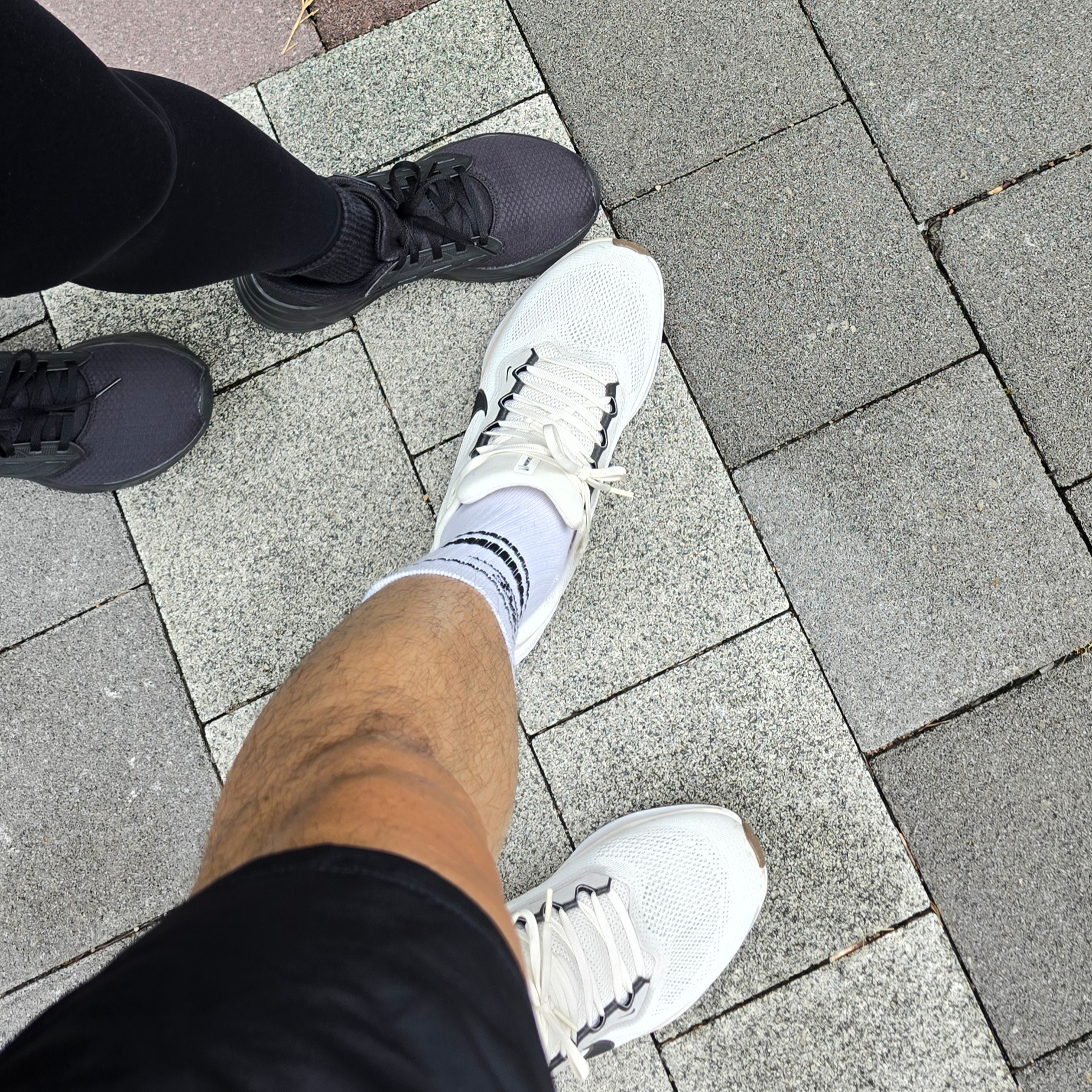 Nike Pegasus 41 Sail Phantom 착용 스타일