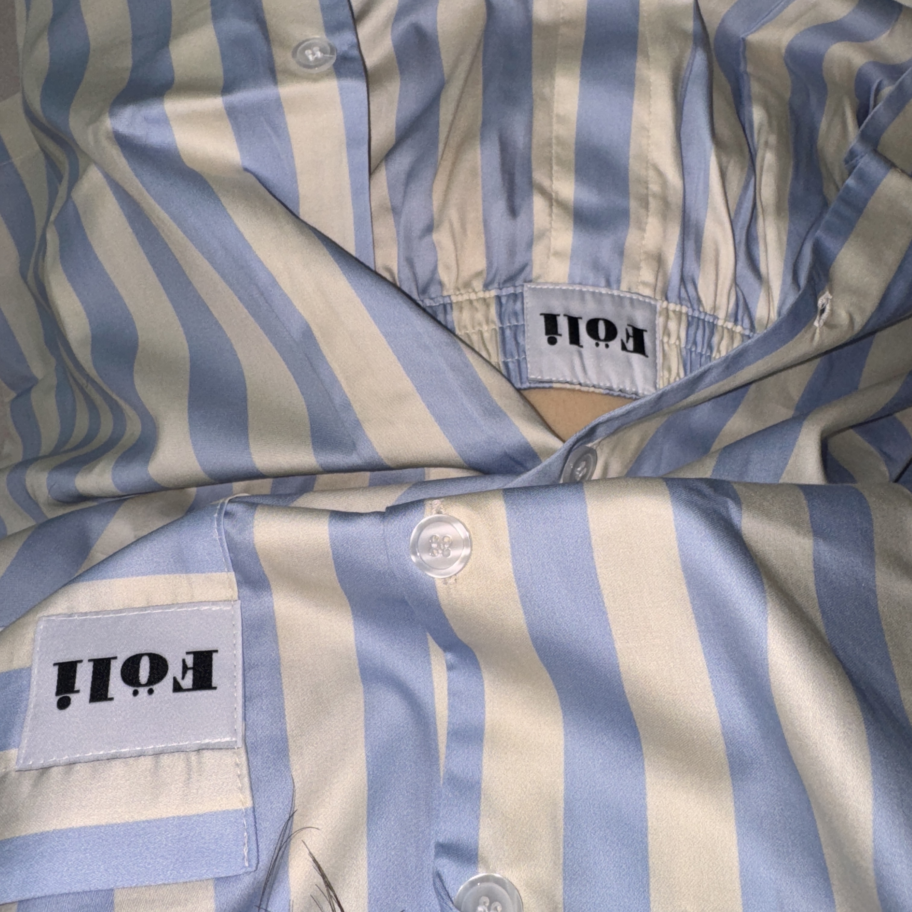 Foli Unisex Pale Blue Half PJ Set 착용 스타일