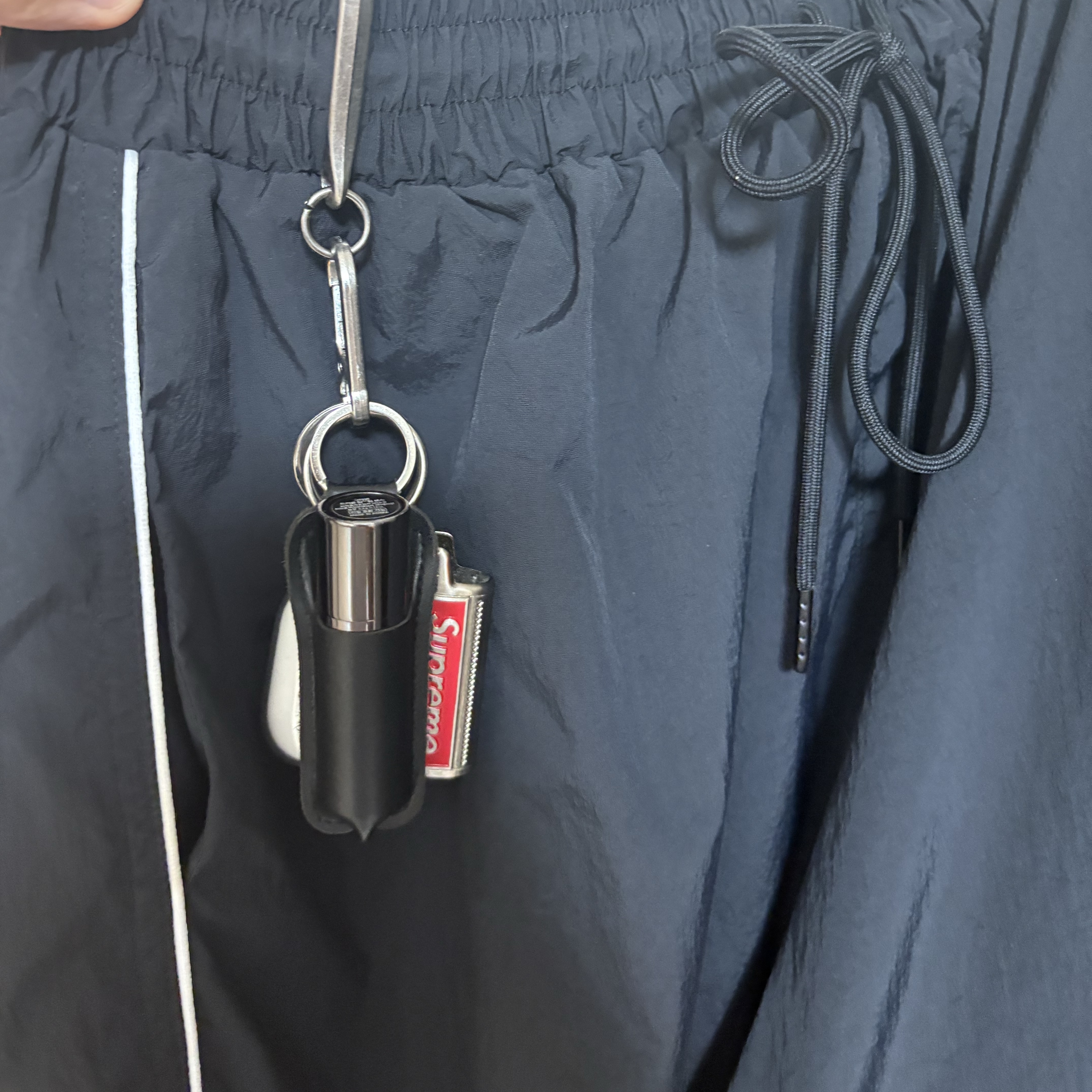 Supreme Metal Lighter Holster - 19SS 착용 스타일