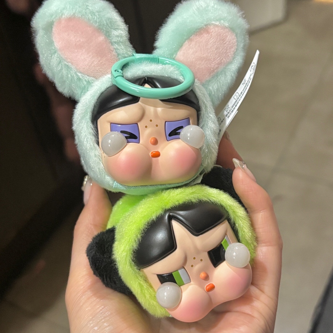 Pop Mart Crybaby x Powerpuff Girls Series Keyring Sealed Case (6 Blind Boxes) 착용 스타일 - 4