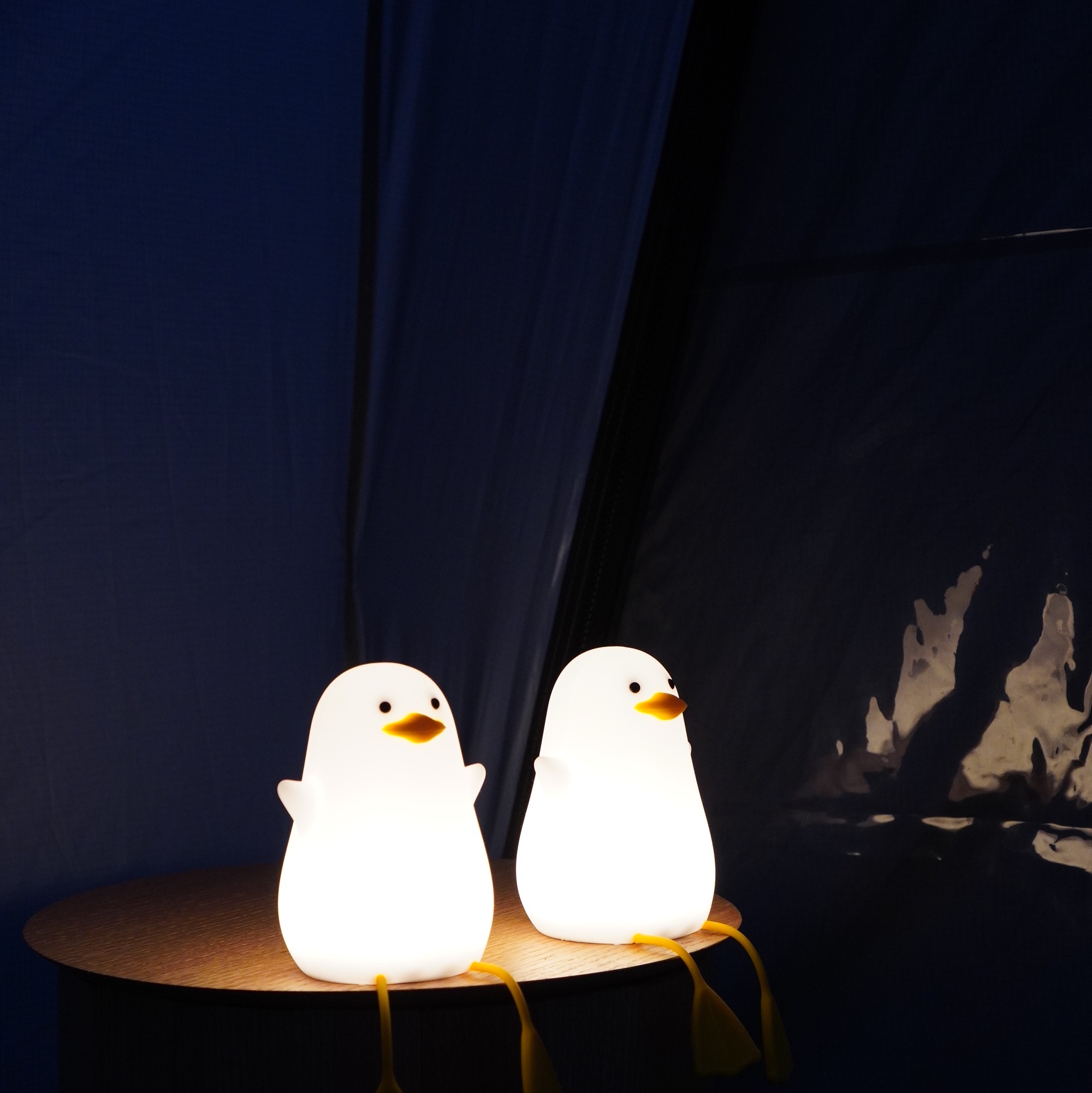 Helinox x Neighborhood Field Tunnel 4.35 Hangar Gray, New Balance x JJJJound 2002R Gore-Tex Pine 착용 스타일 - 5