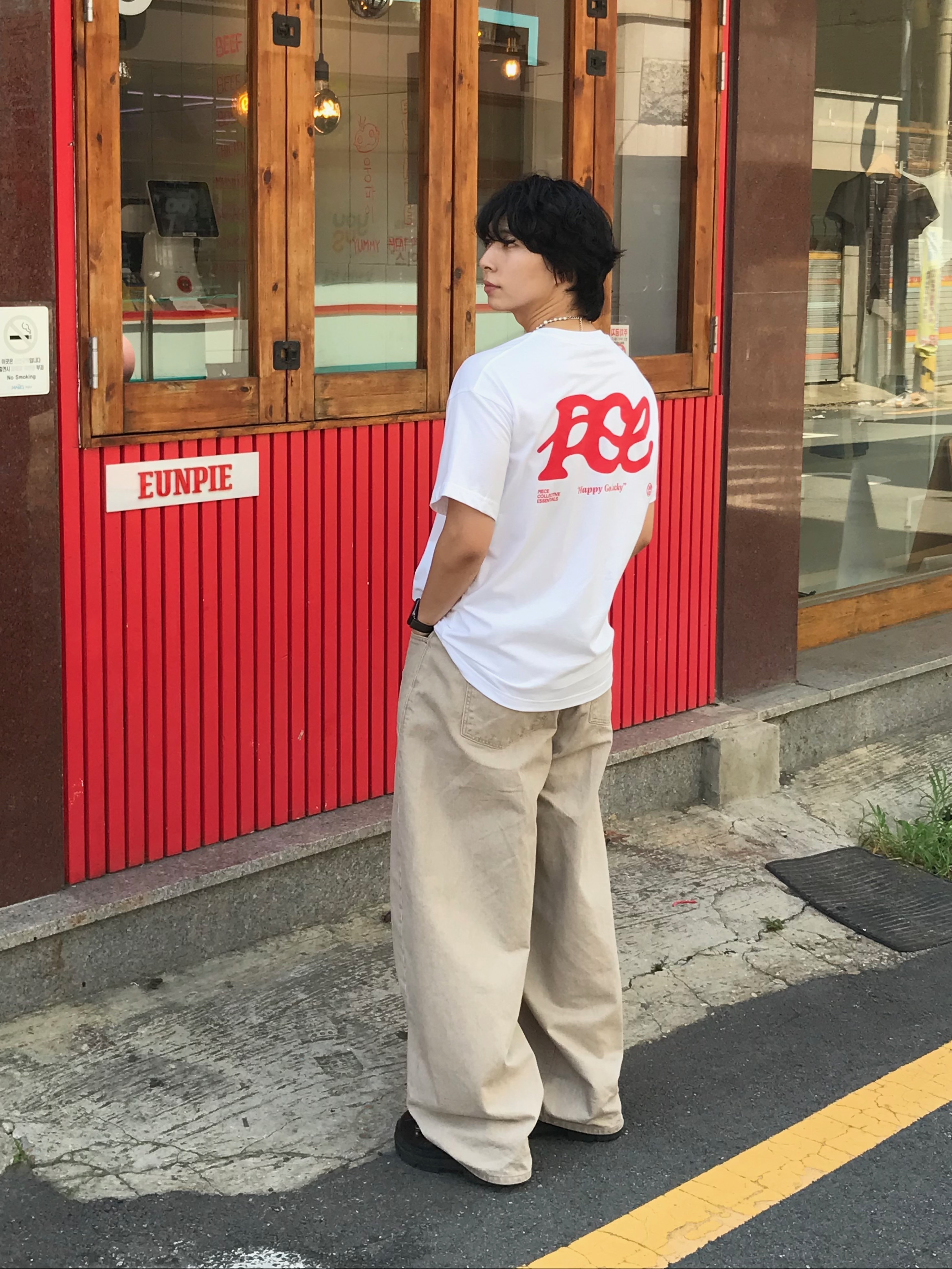 noun Wide Curved Denim Pants Sand Beige 착용 스타일 - 2