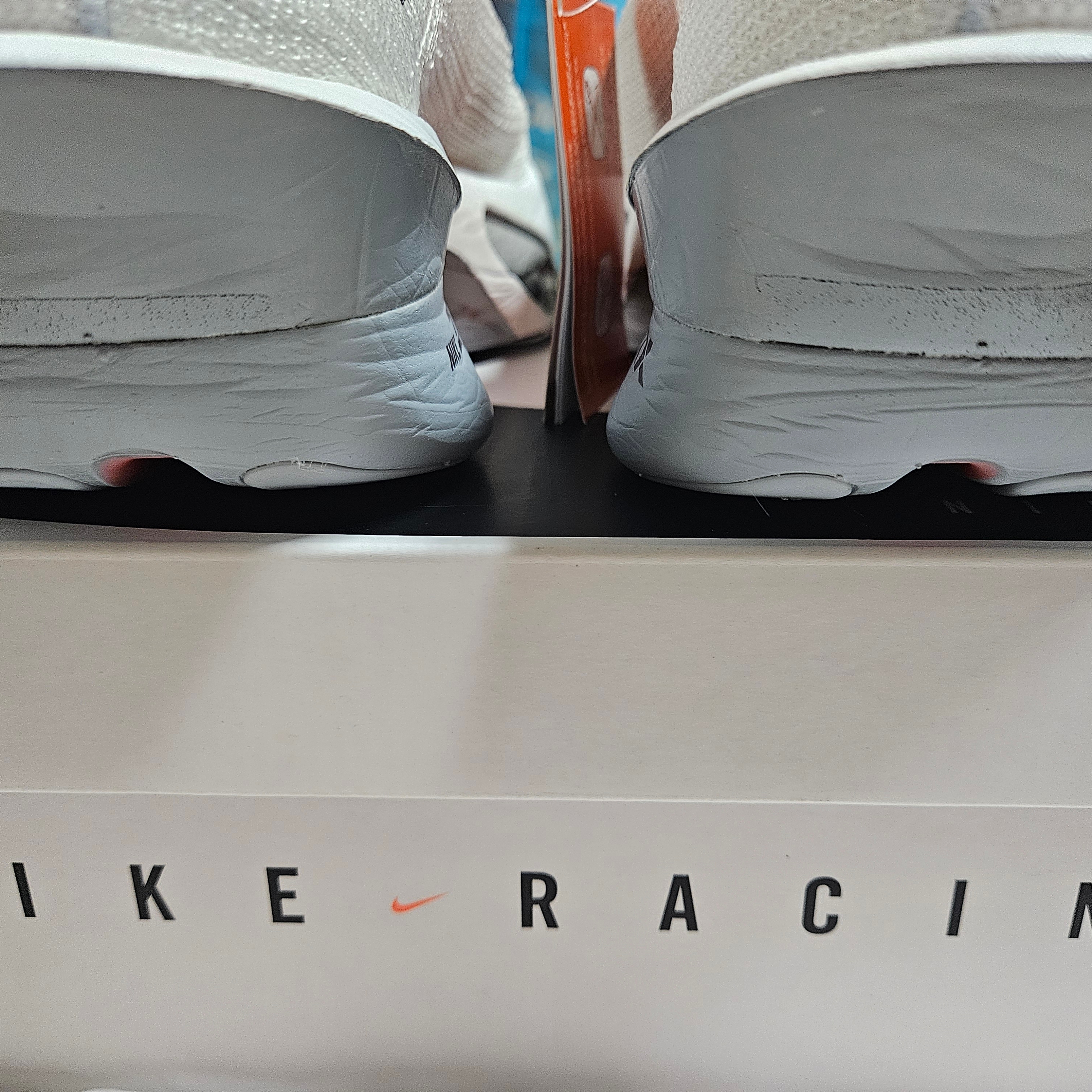 Nike Air Zoom Alphafly Next% 3 White Pure Platinum 착용 스타일 - 10