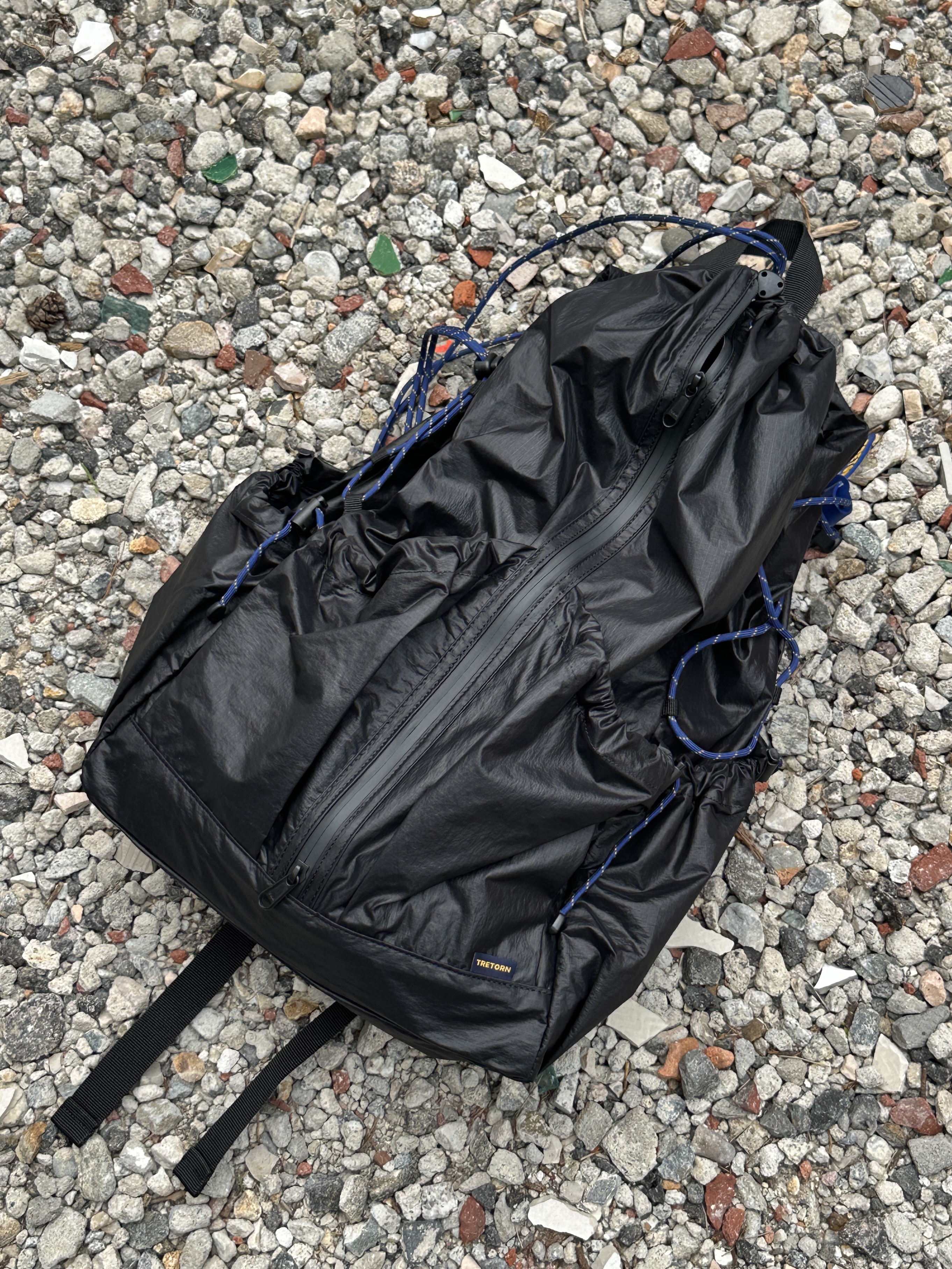 Tretorn Nylon Rip Backpack Black 착용 스타일 - 1
