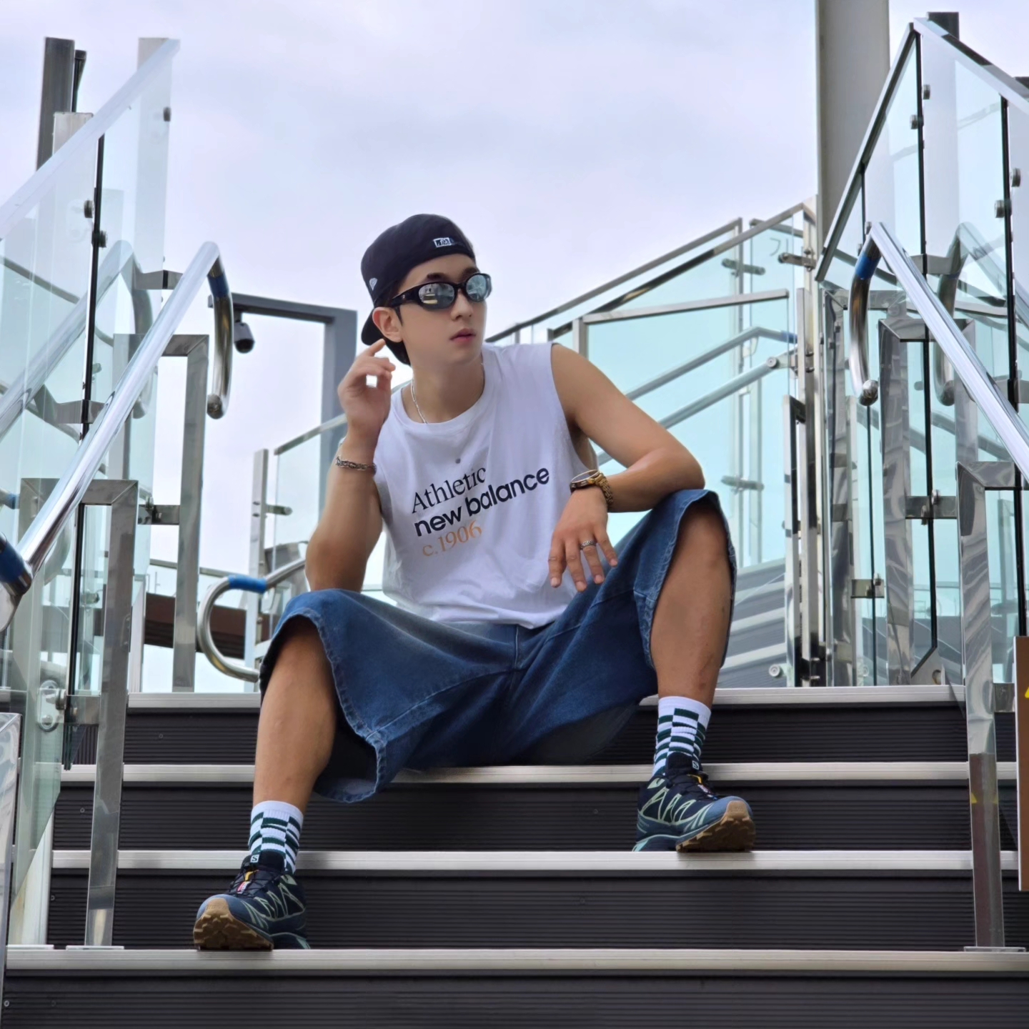 New Era 59Fifty MLB Authentic New York Yankees Game Navy, Samsung Galaxy Watch6 44mm LTE Silver (Korean Ver.) 착용 스타일 - 1
