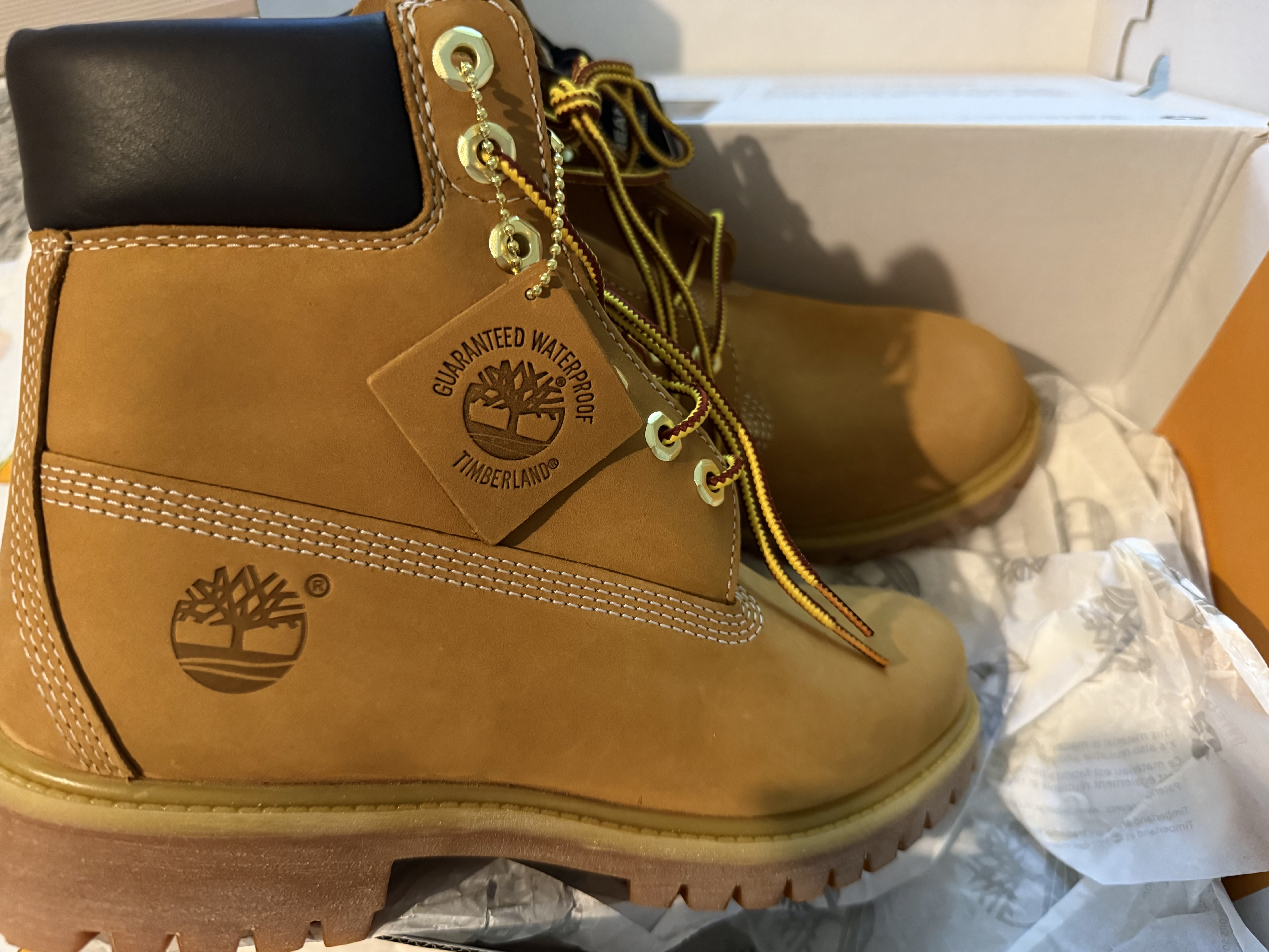 Timberland Premium 6 inch Waterproof Boot Wheat Nubuck - Wide 착용 스타일 - 2