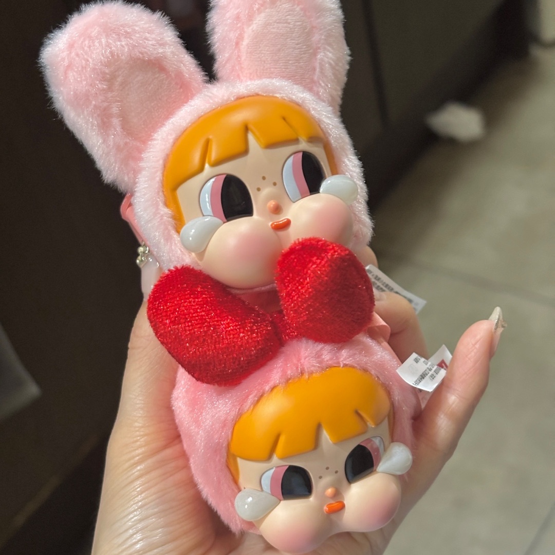 Pop Mart Crybaby x Powerpuff Girls Series Keyring Sealed Case (6 Blind Boxes) 착용 스타일 - 3