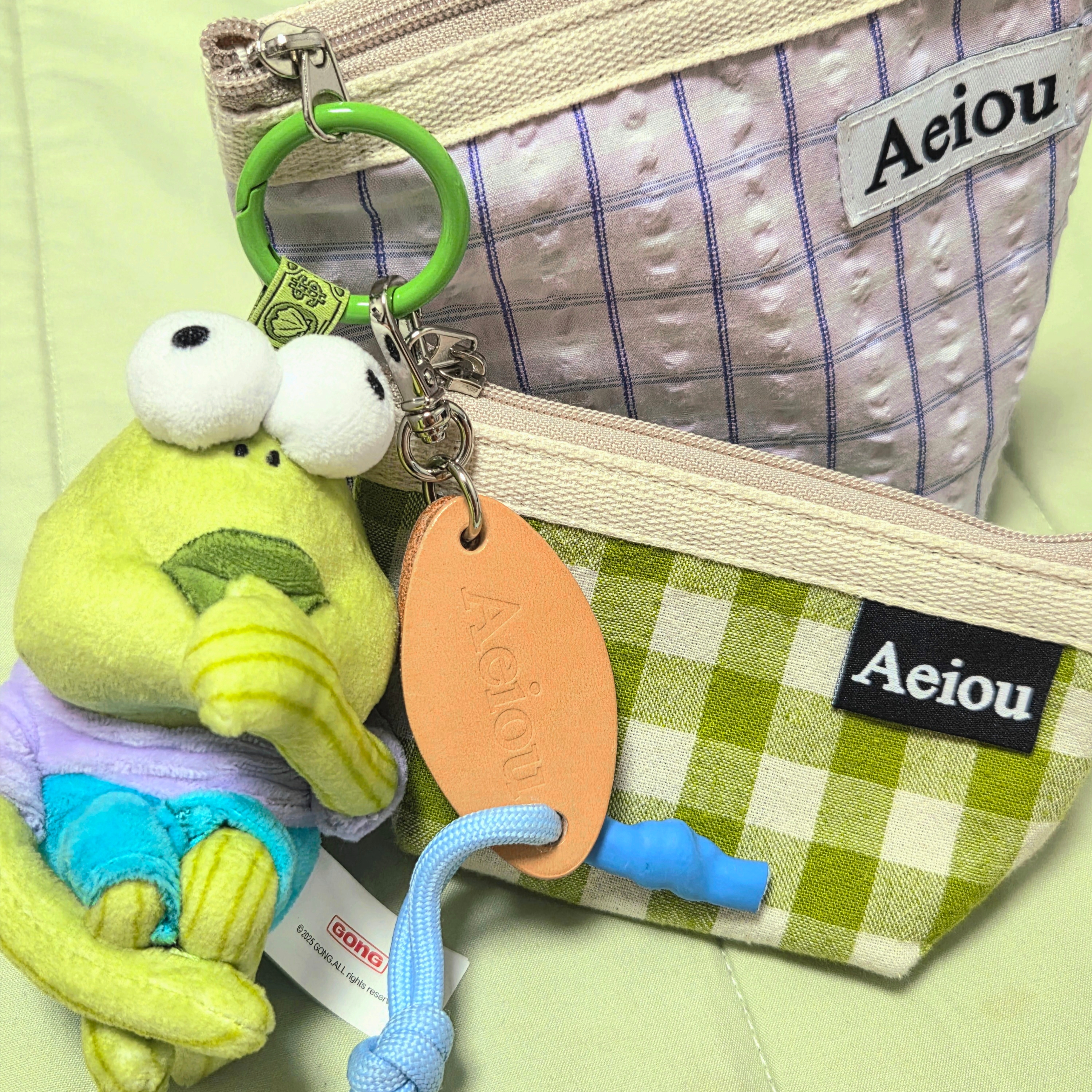 Pop Mart Bikini Bottom Buddies Whimsical Plush Dopey Fish (Opened Case) 착용 스타일
