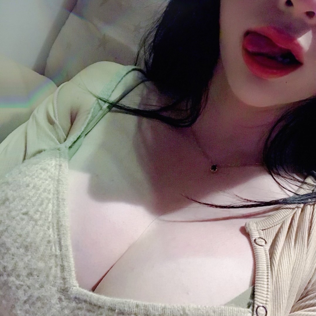 (W) Calvin Klein Modern Cotton Lightly Lined Triangle Bra Grey Heather 착용 스타일