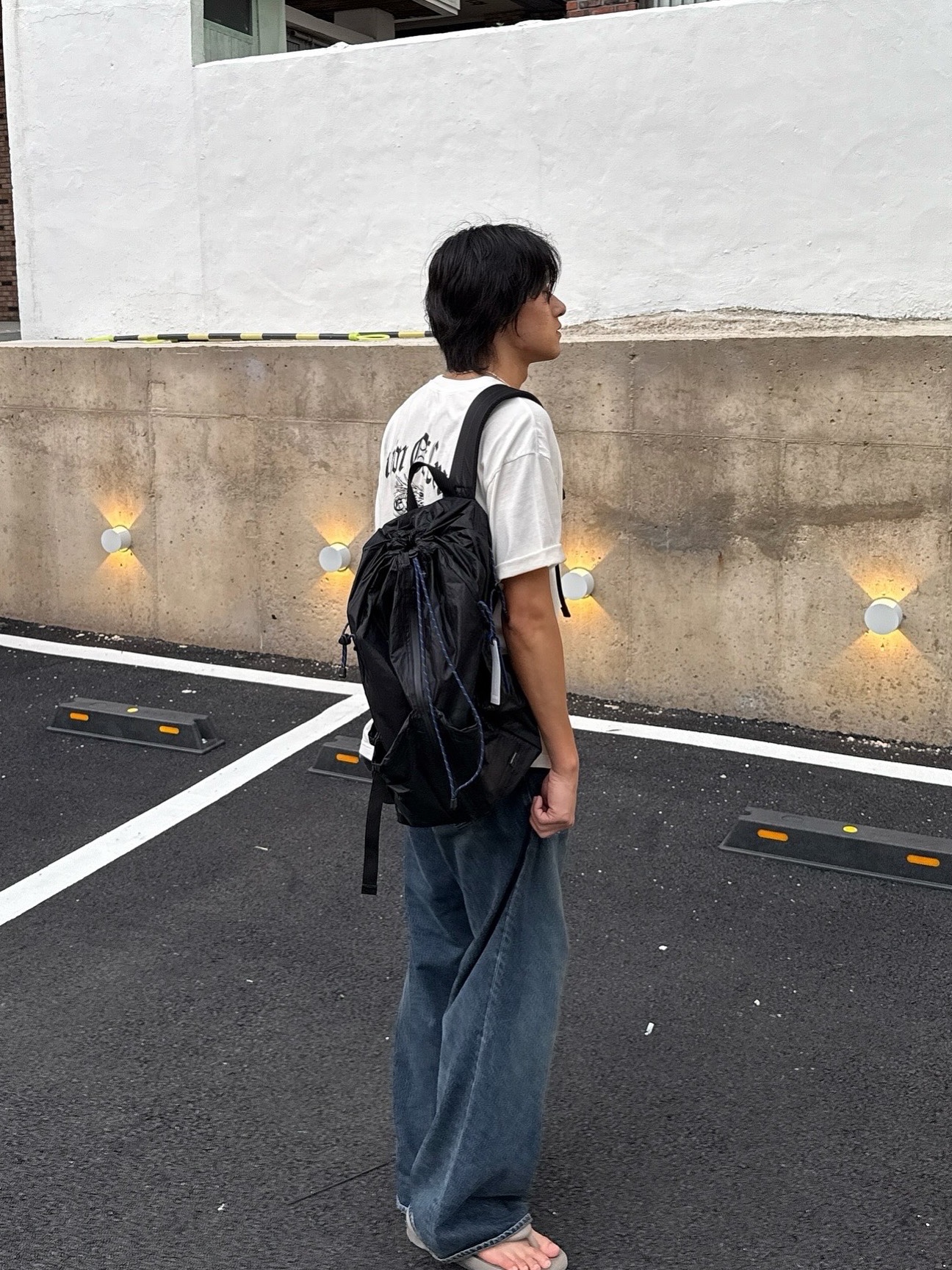 Tretorn Nylon Rip Backpack Black 착용 스타일 - 3