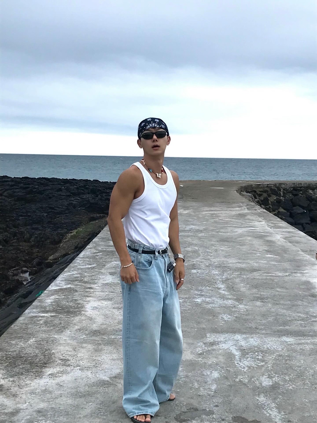 noun Wide Denim Pants Light Blue 착용 스타일 - 2