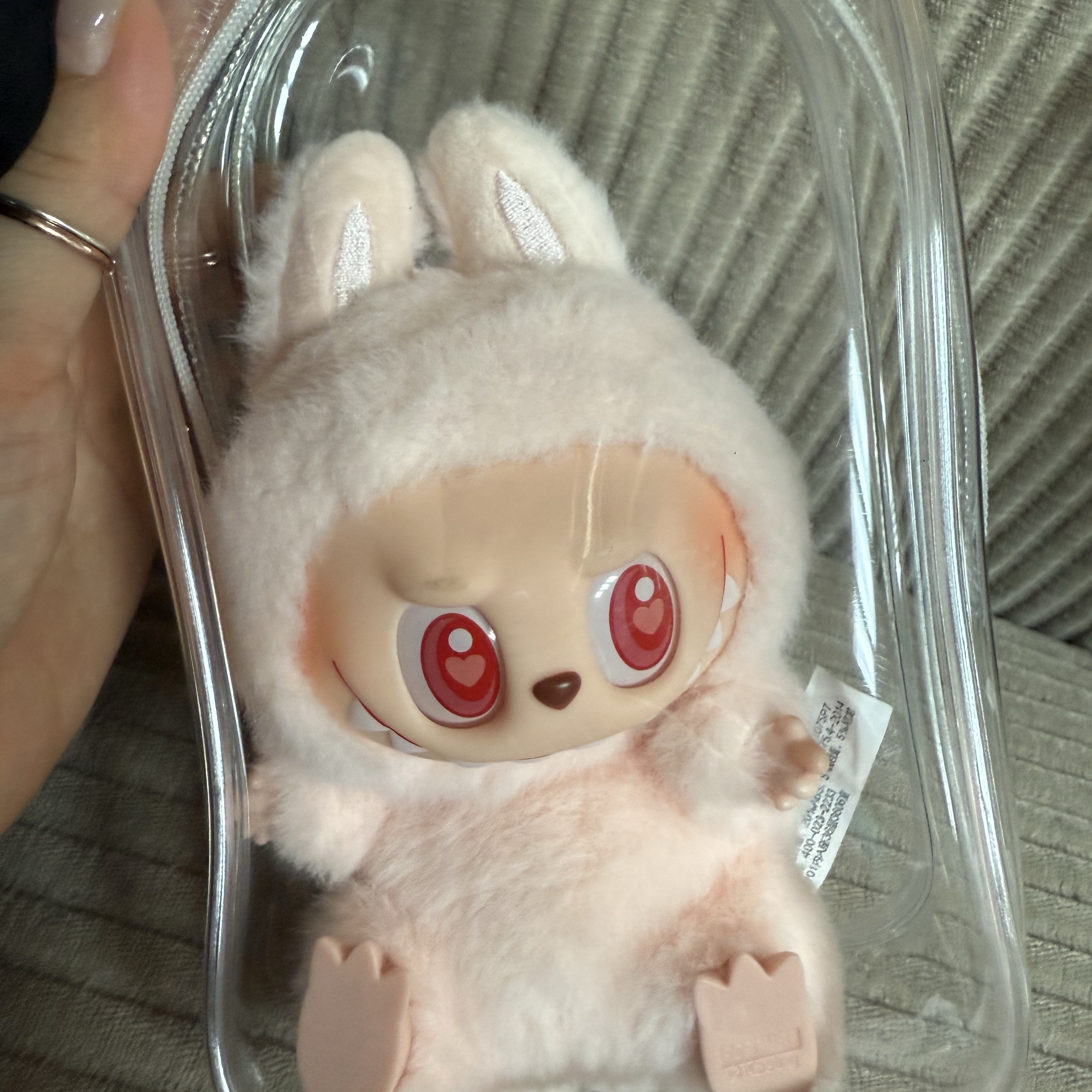 Pop Mart Labubu Let's Play Together Doll Series Dada Keyring (Opened Case) 착용 스타일