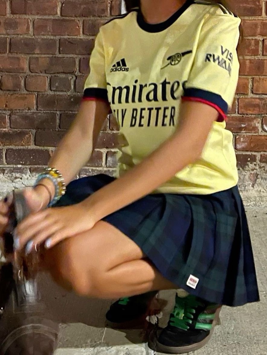 Adidas Real Madrid 2023/24 Home Jersey White - KR Sizing (Non Marking Ver.), Adidas x Wales Bonner Samba Black Green 착용 스타일