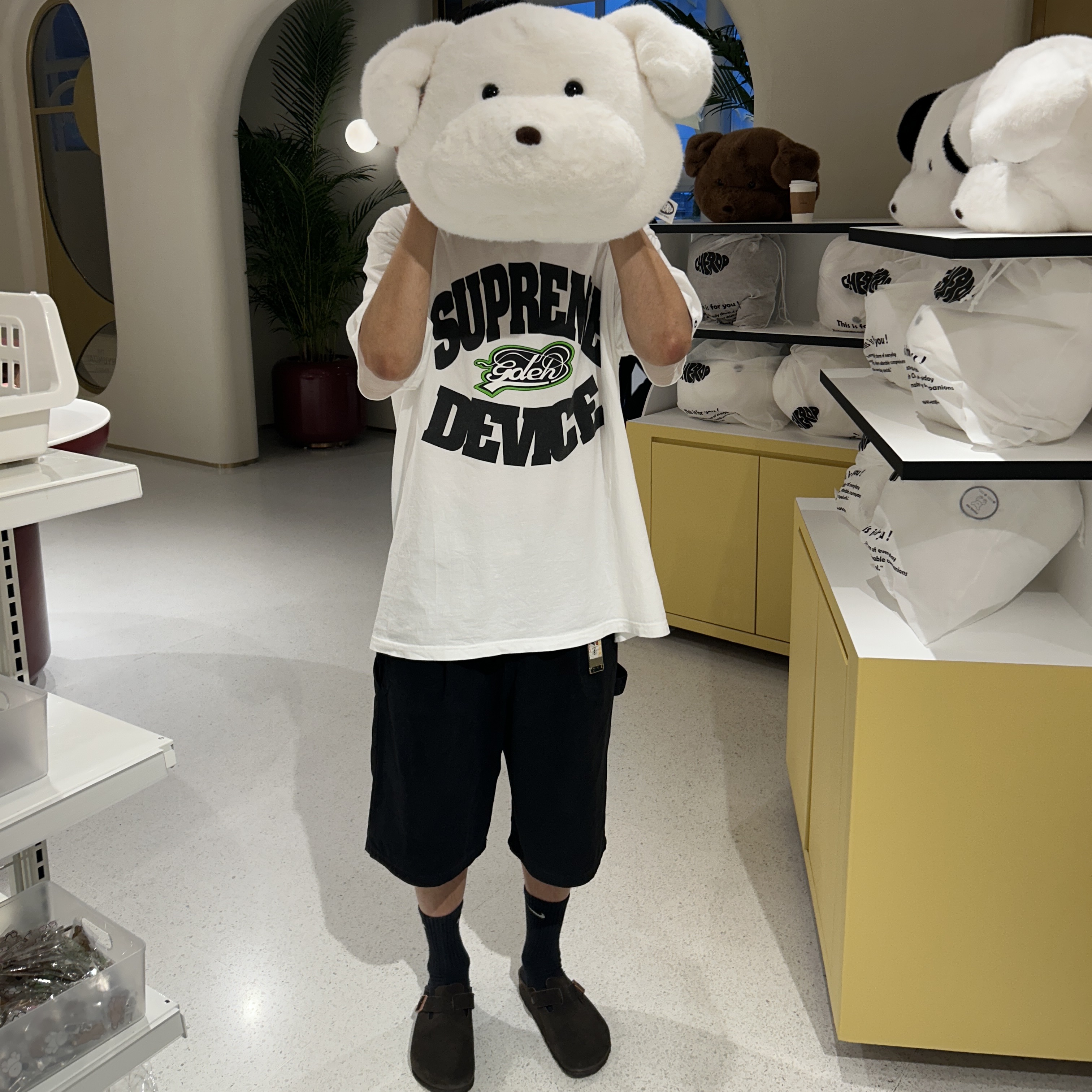 Supreme x GOODENOUGH Device T-Shirt White - 25SS, Birkenstock Boston Soft Footbed Mocha - Regular 착용 스타일 - 1