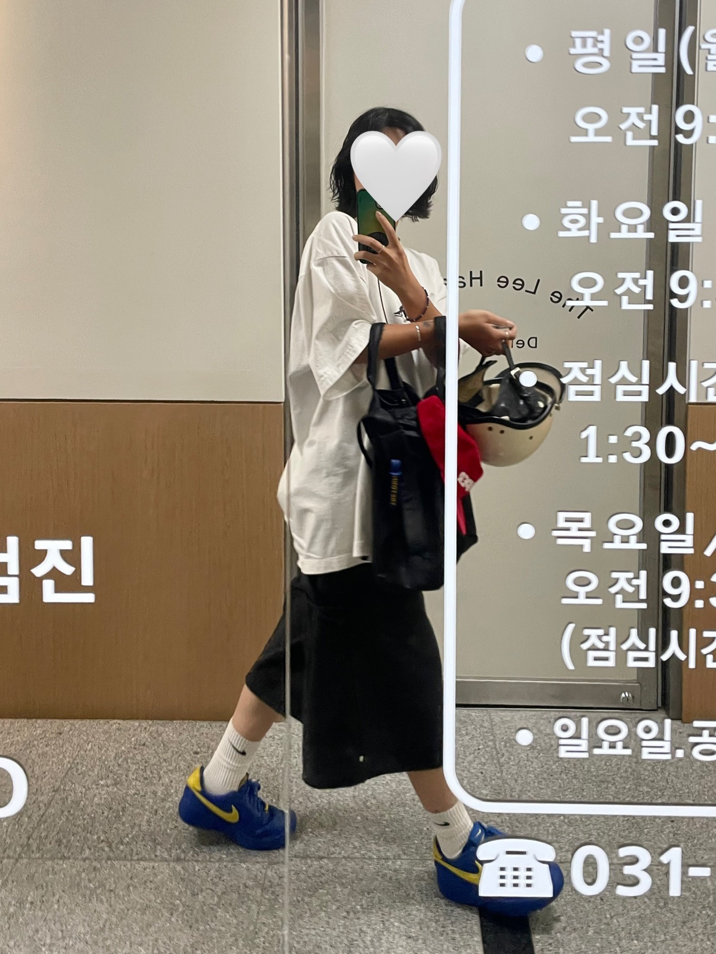 Tretorn Nylon Rip Tote Bag Black 착용 스타일 - 8