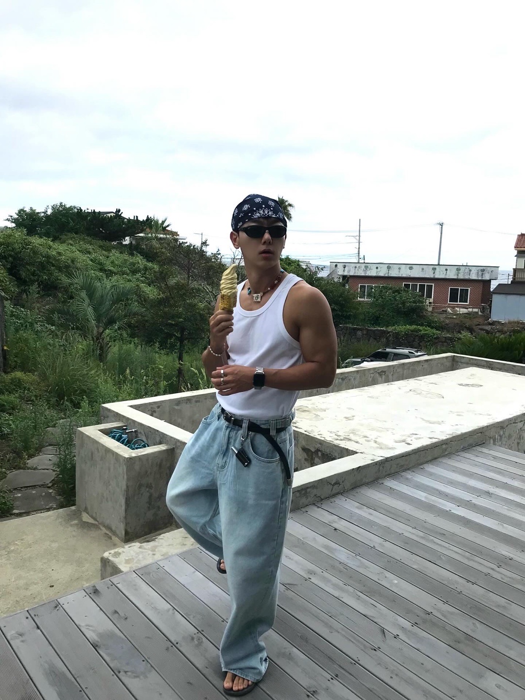 noun Wide Denim Pants Light Blue 착용 스타일 - 4