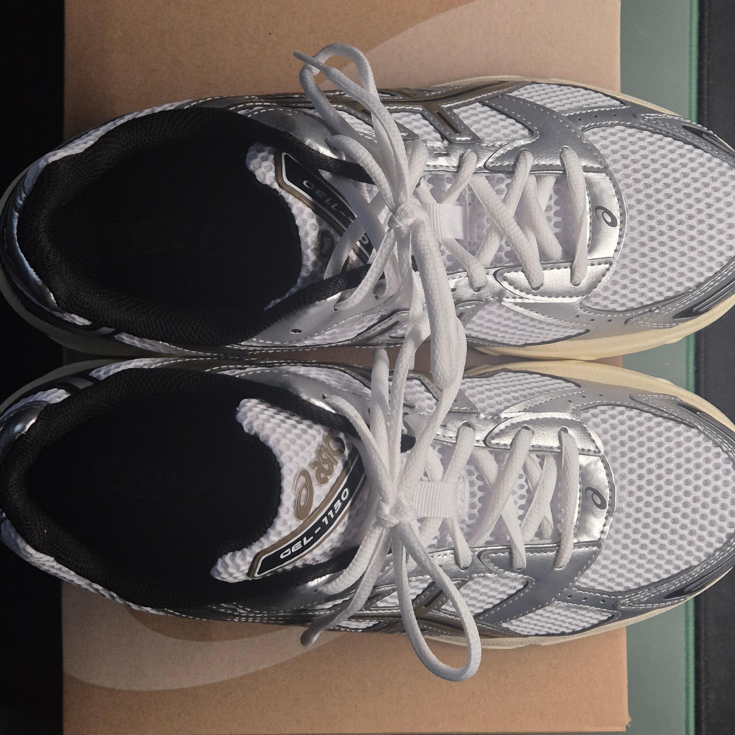 Asics Gel-1130 White Clay Canyon 착용 스타일 - 2