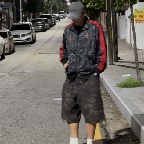 Adidas x BAPE Allover Print Track Top Black - US Sizing, Adidas Adilette Clog Black White 착용 스타일 - 2