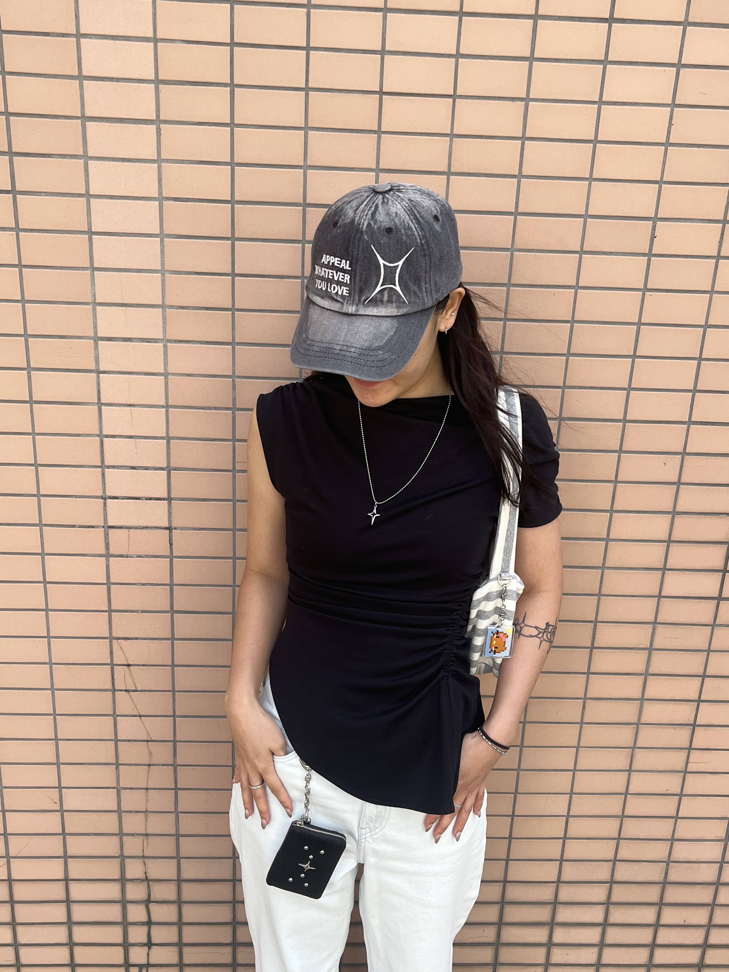 For Appeal Love Ball Cap Washed Denim, For Appeal Stud Zipper Card Wallet Black 착용 스타일