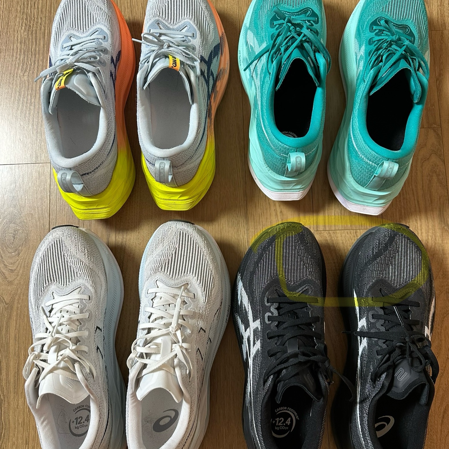 Asics Superblast 2 Black White 착용 스타일 - 2