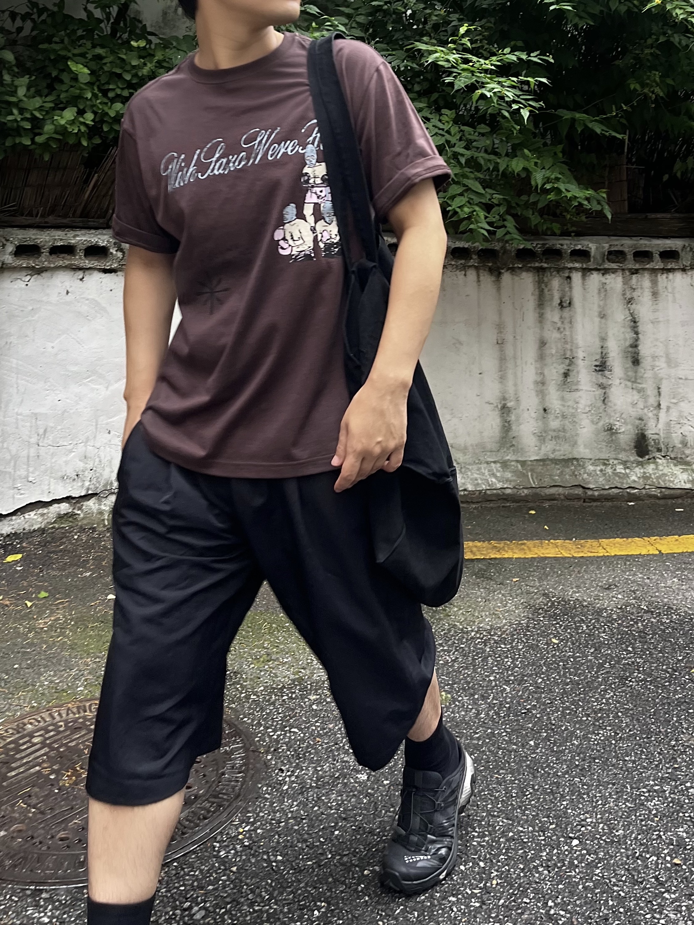 Salomon x MM6 Maison Margiela XT-4 Mule Black 착용 스타일 - 4