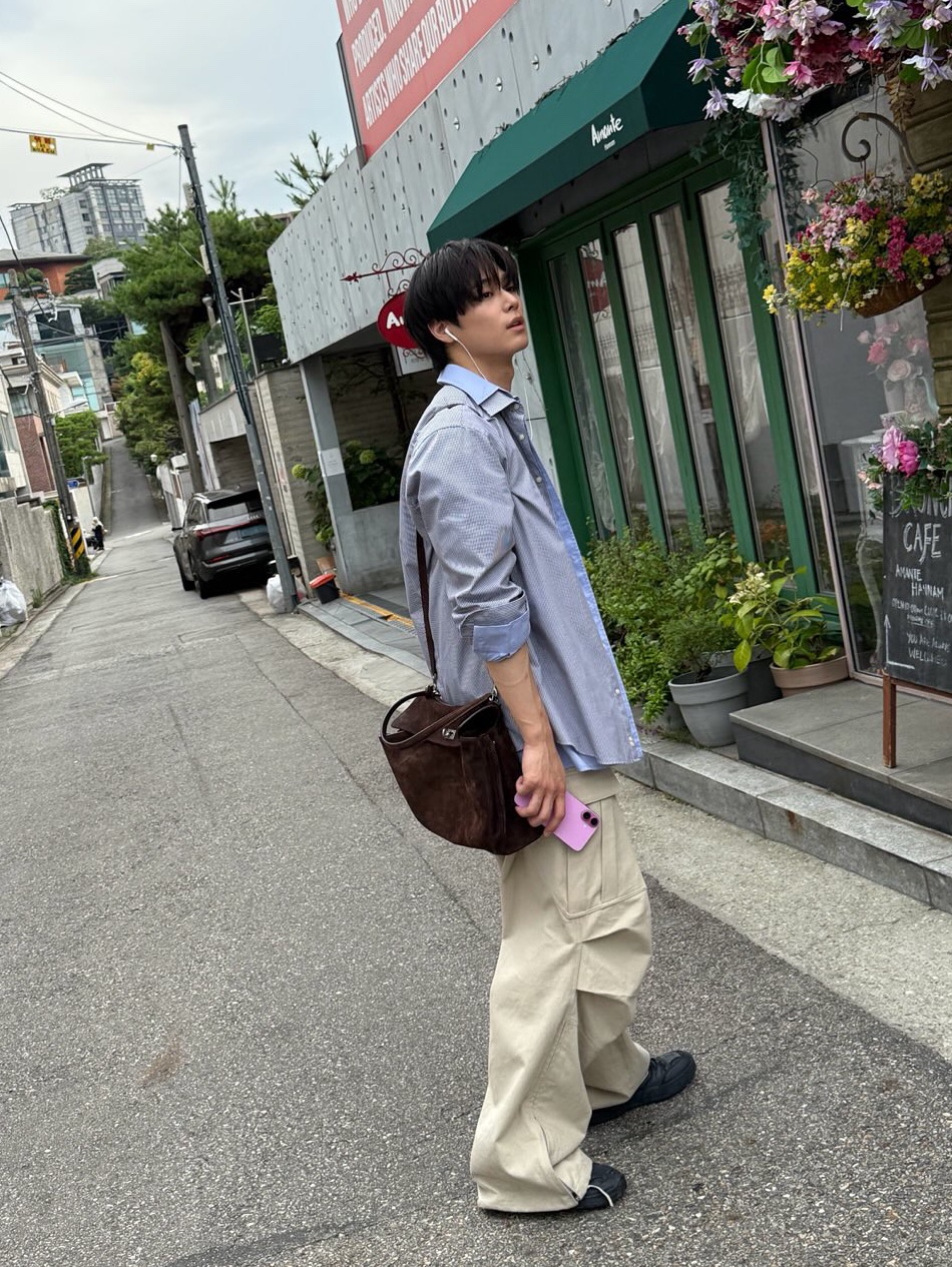 Nonnod Side Zip Cargo Pants Beige, Nonnod Side Zip Cargo Pants Black 착용 스타일