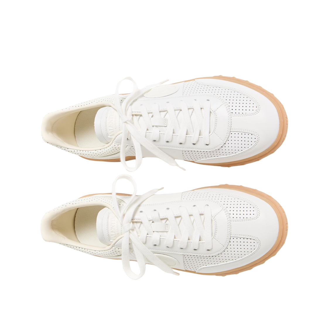 발렌티노 퍼포레이티드 나파 레더 업빌리지 로우탑 스니커즈 화이트(Valentino Upvillage Low-Top Sneakers in Perforated Nappa Leather White) - 2