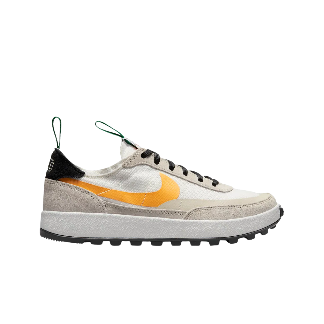 나이키 x 톰 삭스 제너럴 퍼포즈 슈 파인 그린 유니버시티 골드(Nike x Tom Sachs General Purpose Shoe Pine Green University Gold)