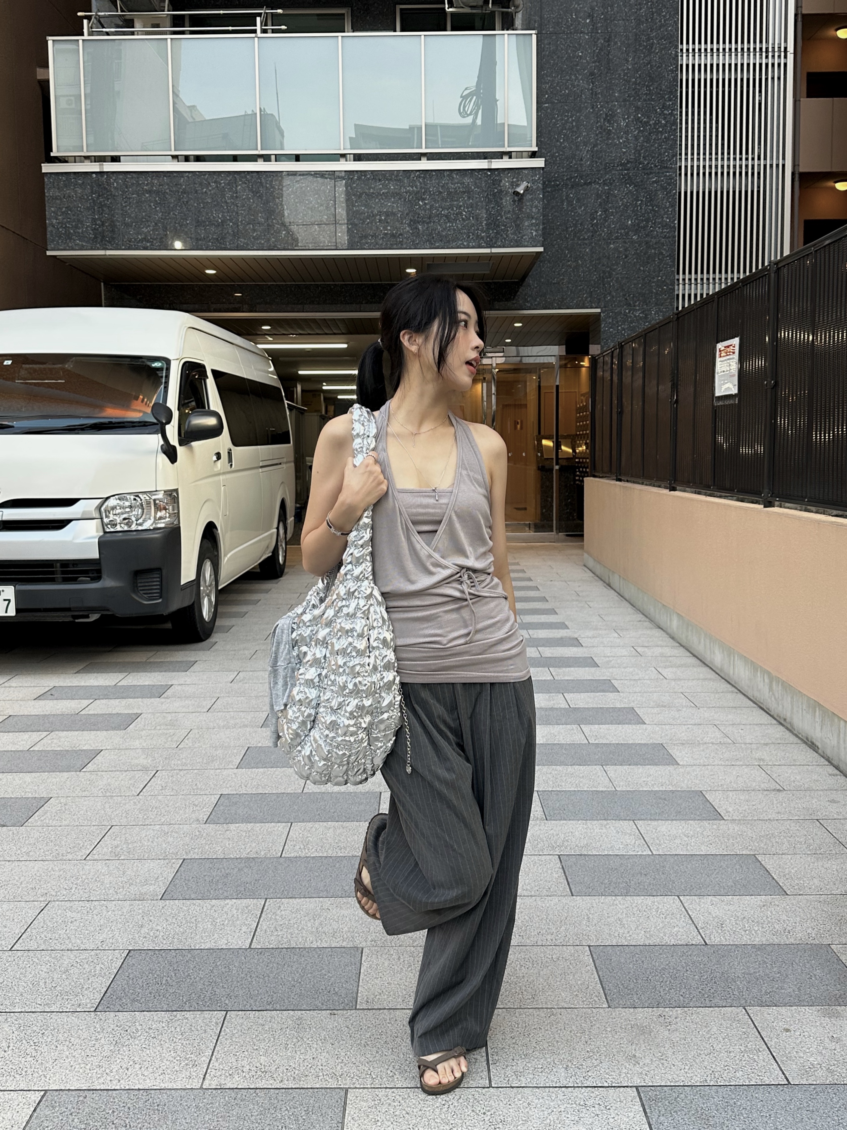 (W) Birkenstock Mayari Nubuck Leather Mocha - Regular, (W) Birkenstock Mayari Oiled Leather Tobacco Brown 착용 스타일 - 1