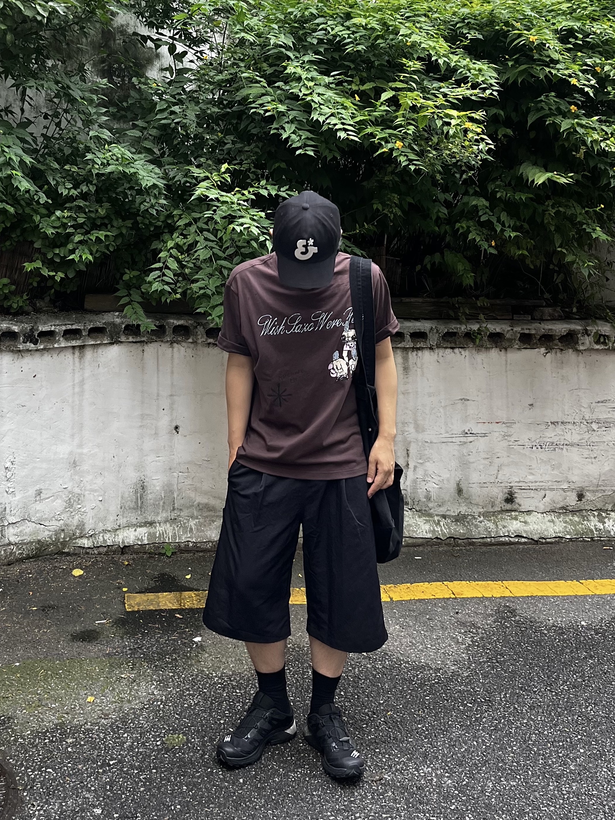 Salomon x MM6 Maison Margiela XT-4 Mule Black 착용 스타일 - 2