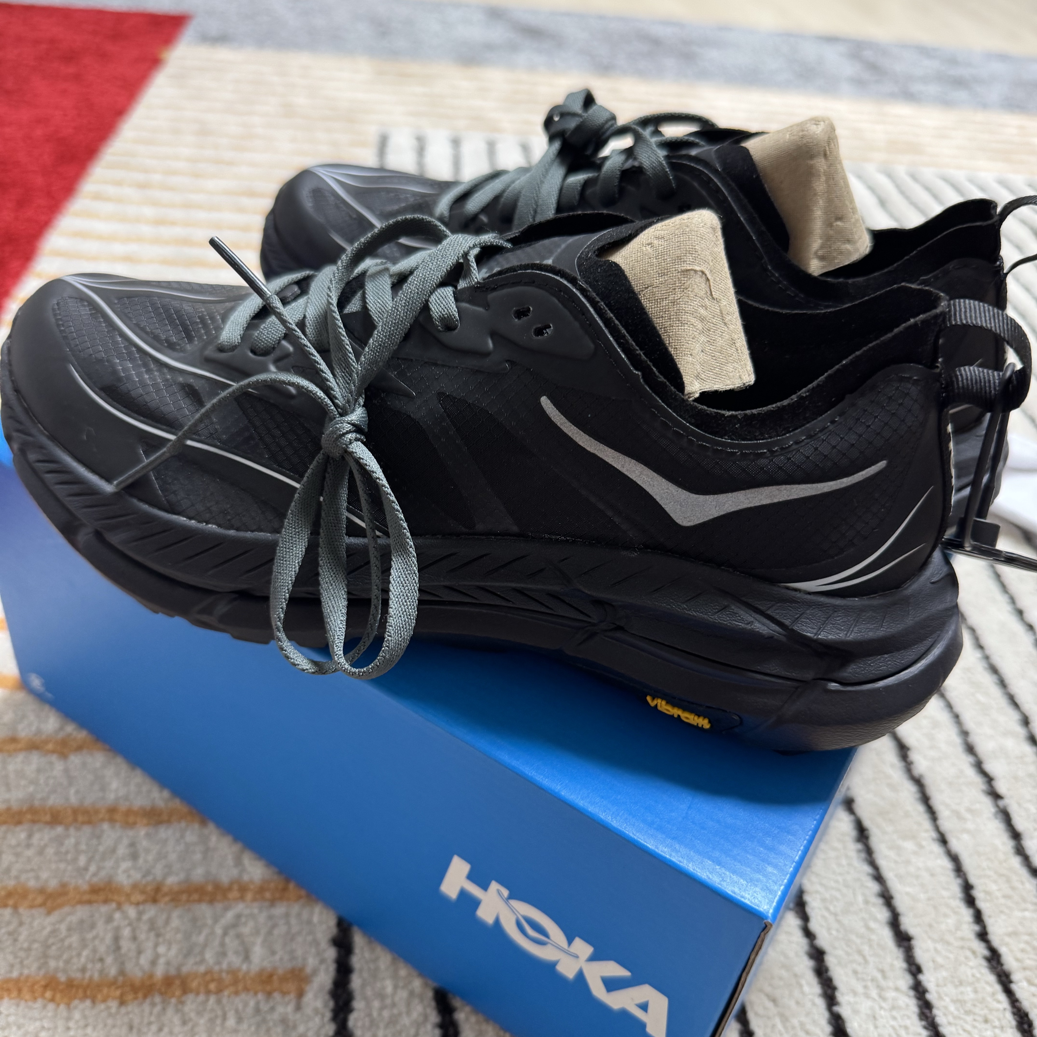 Hoka Mafate Speed 4 Lite Black Outer Orbit 착용 스타일