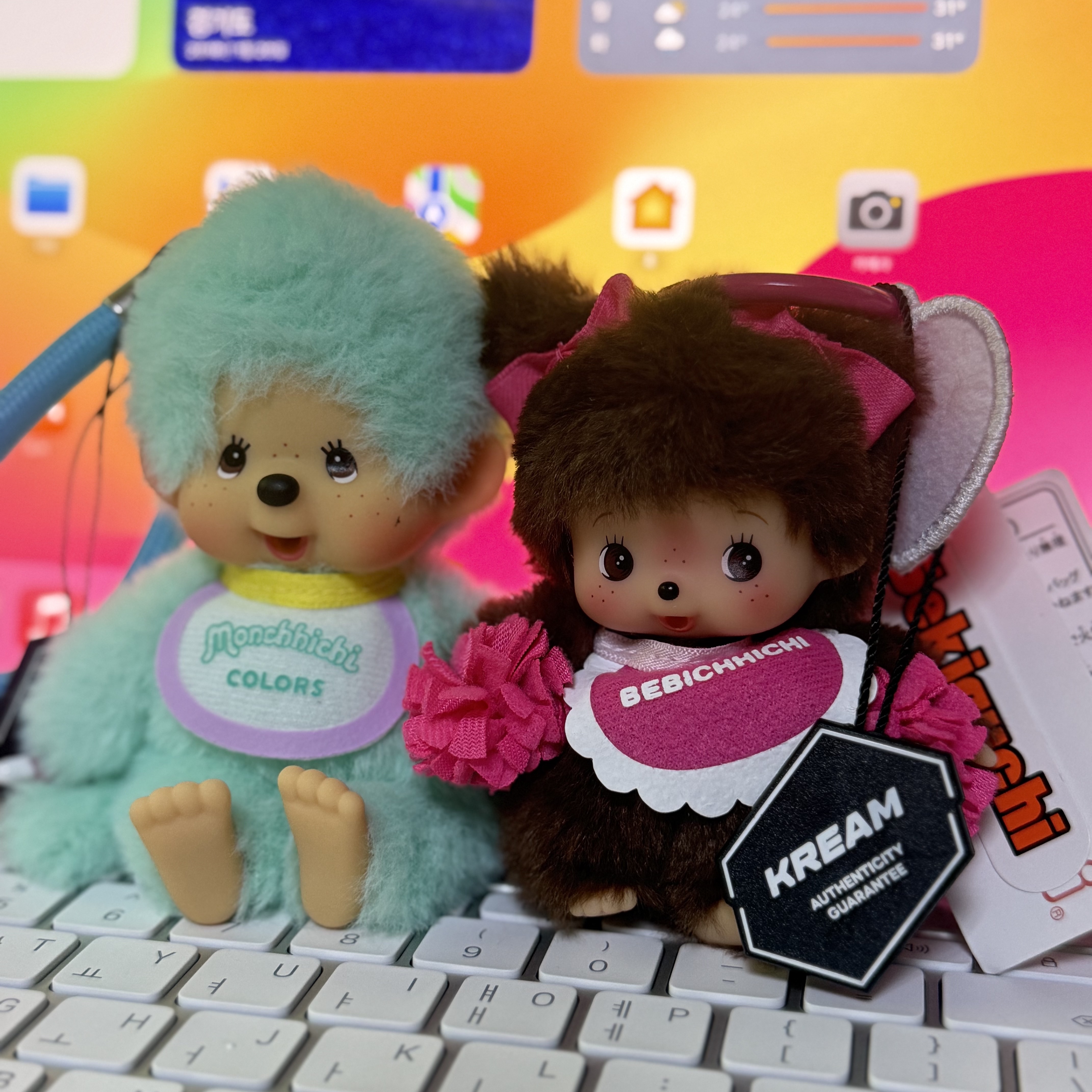 Monchhichi Colors Key Chain Mint Green 착용 스타일