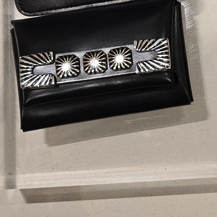 Toga Too Leather Belt Card Case Black - 25SS 착용 스타일