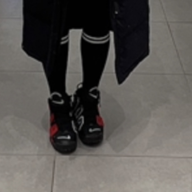 Nike Air More Uptempo 96 Black University Red, (GS) Nike Air More Uptempo 96 Black University Red 착용 스타일