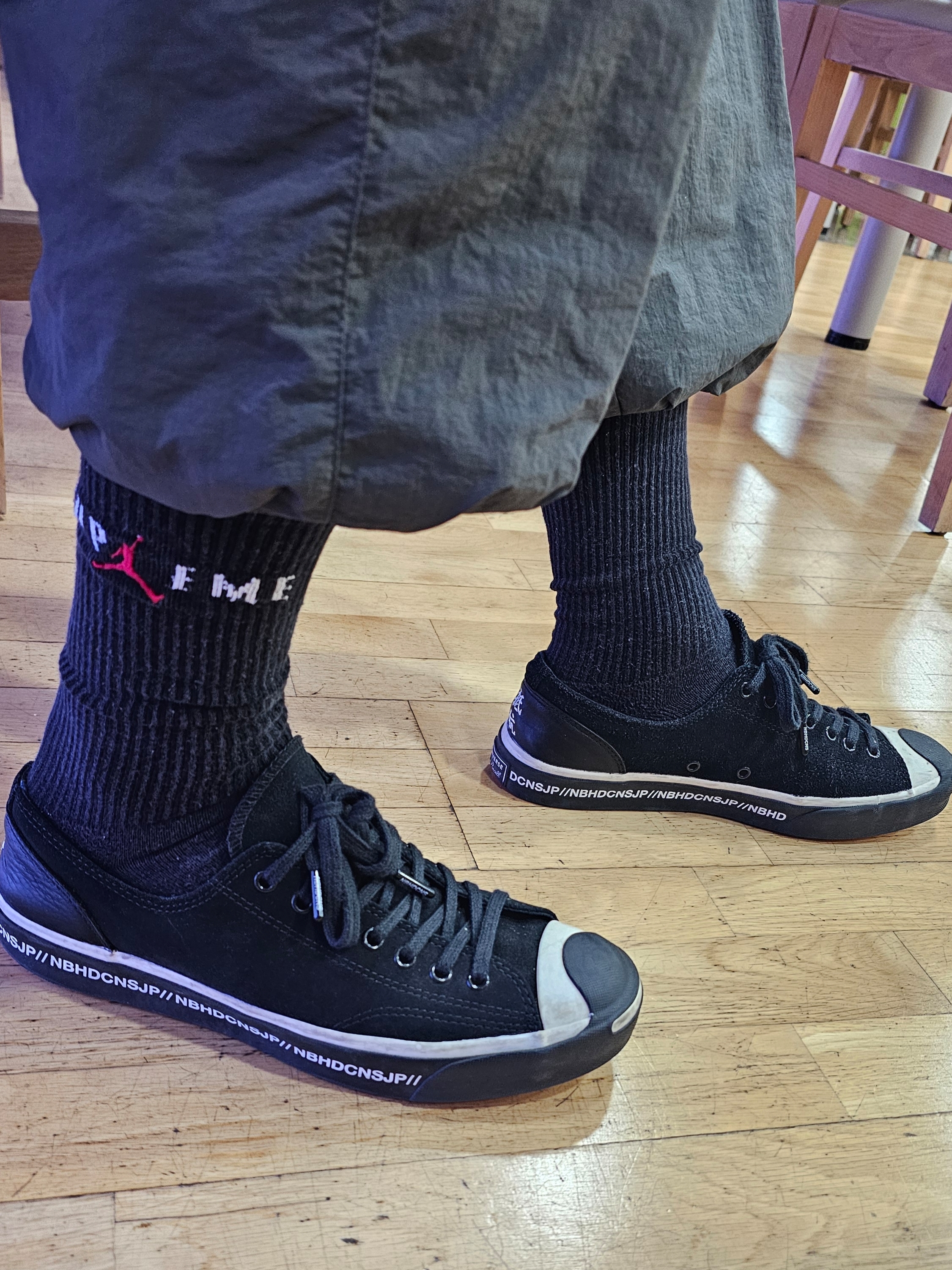 Supreme x Jordan Crew Socks Black (2 Pack) - 24FW, Converse x Neighborhood Jack Purcell Ox Motorcycle 착용 스타일