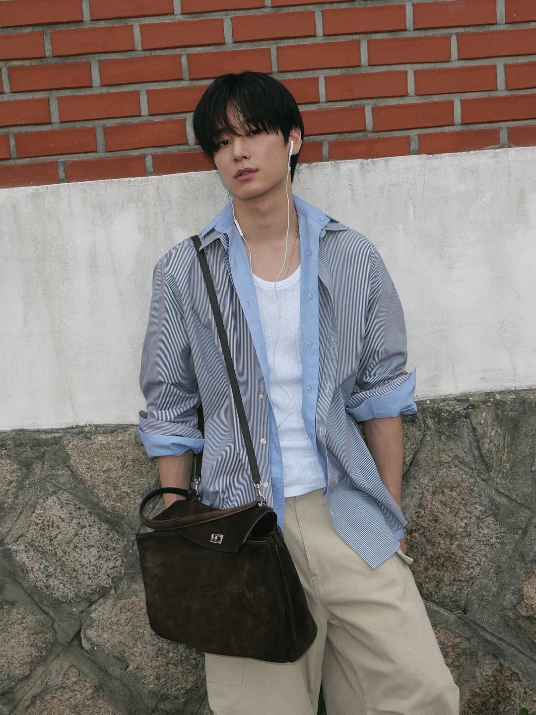 Nonnod Side Zip Cargo Pants Beige, Nonnod Side Zip Cargo Pants Black 착용 스타일