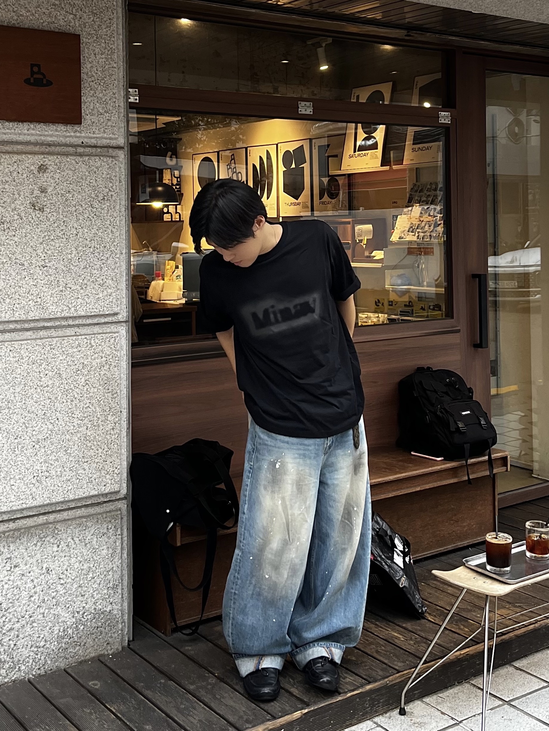 noun Wide Curved Denim Pants Painting Blue 착용 스타일 - 2